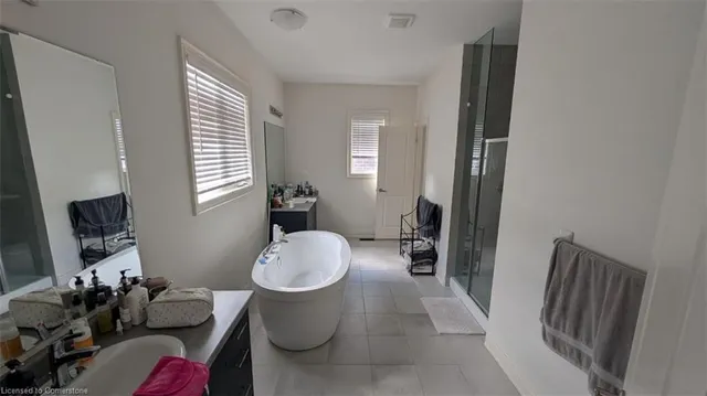 Additional property image - 20 Zimmerman Gdns