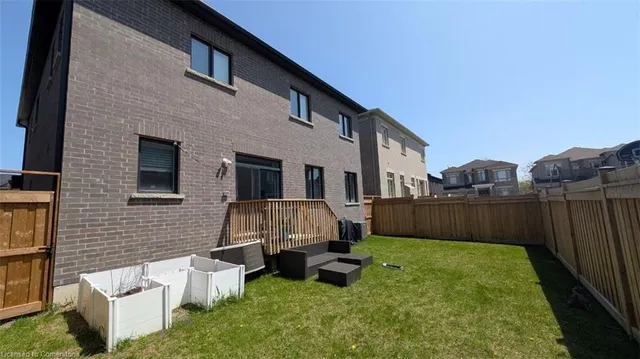 Additional property image - 20 Zimmerman Gdns