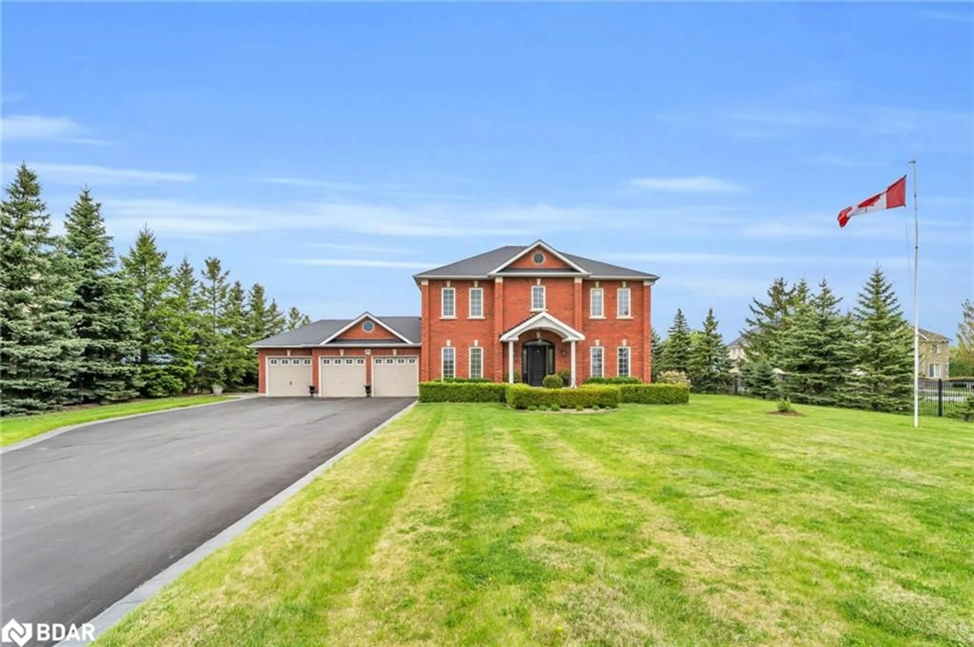 A pic from outside/outdoor area/front of a property/back of a property/a pic from drone, street for 12 Everglade Dr, Brampton Ontario L6P 0R2