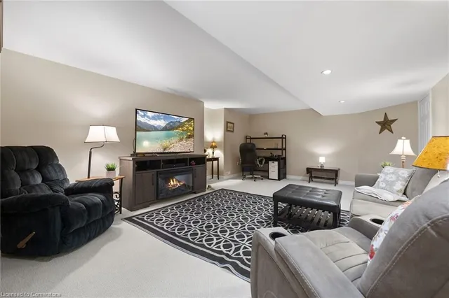 Additional property image - 34 Southbrook Dr Unit 11