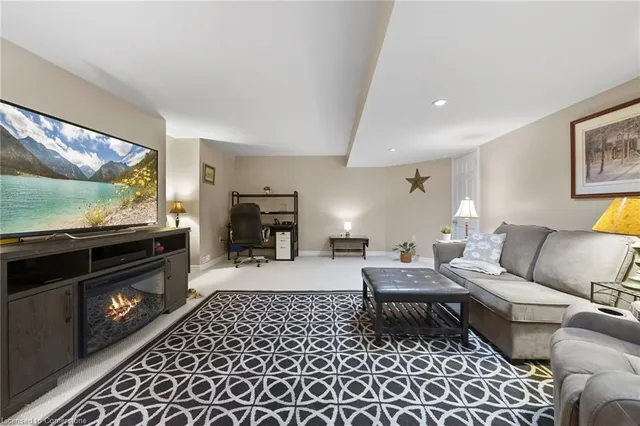Additional property image - 34 Southbrook Dr Unit 11