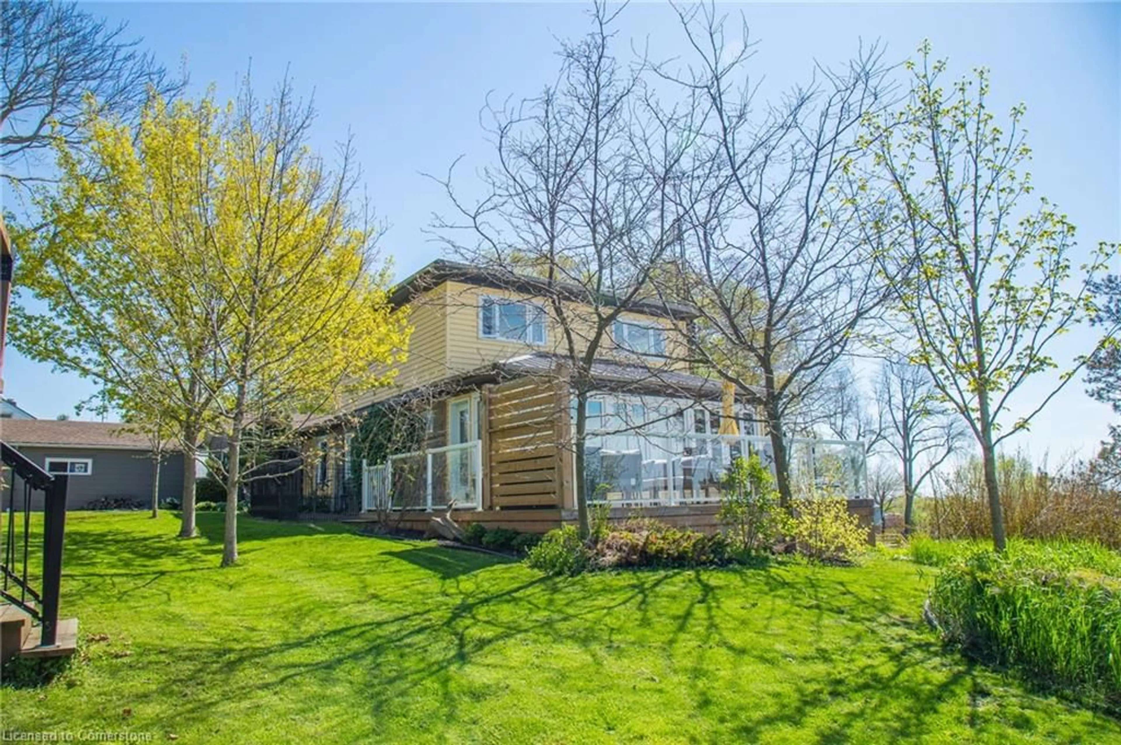 A pic from outside/outdoor area/front of a property/back of a property/a pic from drone, water/lake/river/ocean view for 307 Grace St, Port Dover Ontario N0A 1N0