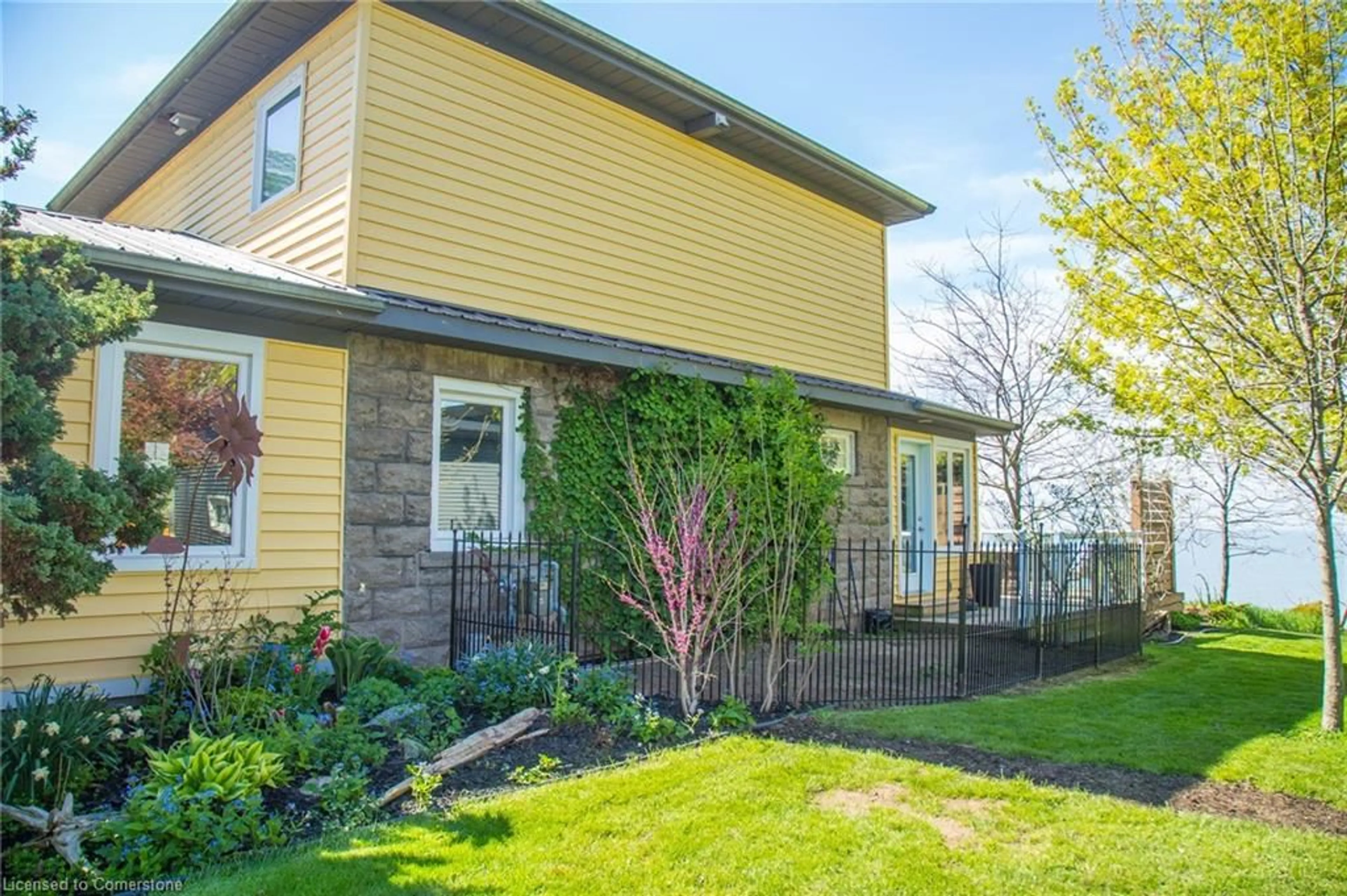 Unknown for 307 Grace St, Port Dover Ontario N0A 1N0