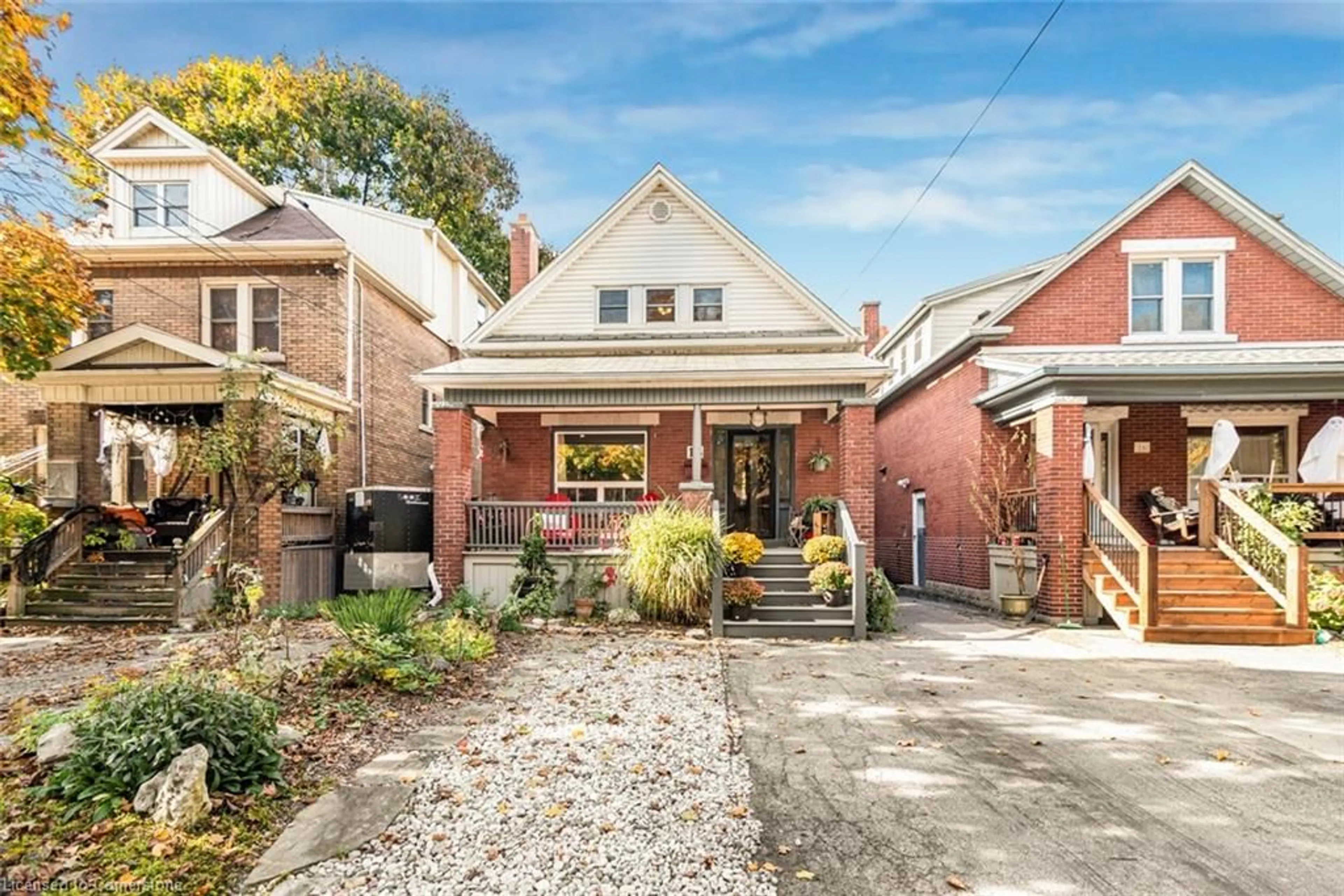Home with brick exterior material, street for 18 Cliff Ave, Hamilton Ontario L8V 2R9
