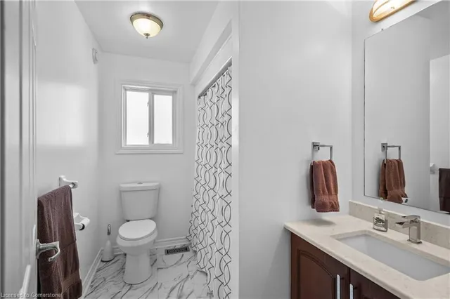 Additional property image - 193 Glenariff Dr
