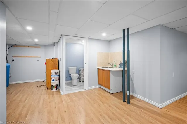 Additional property image - 193 Glenariff Dr