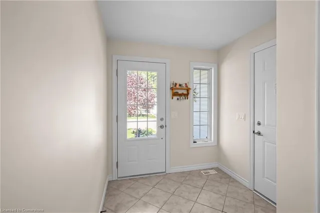 Additional property image - 193 Glenariff Dr