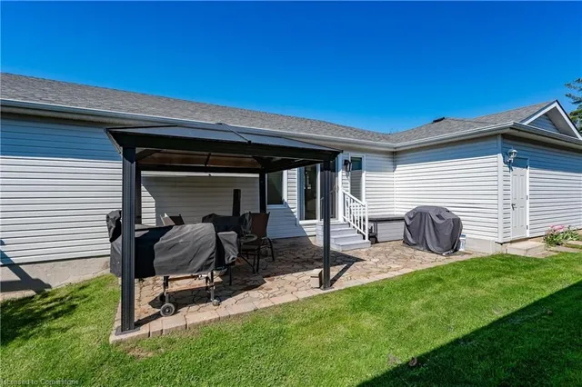 Additional property image - 193 Glenariff Dr