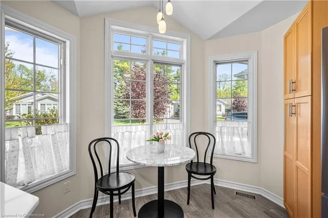 Additional property image - 193 Glenariff Dr