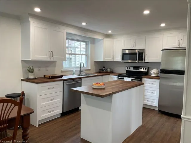 Additional property image - 56 Trailwood Cres