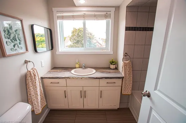 Additional property image - 489 East Ave Unit B