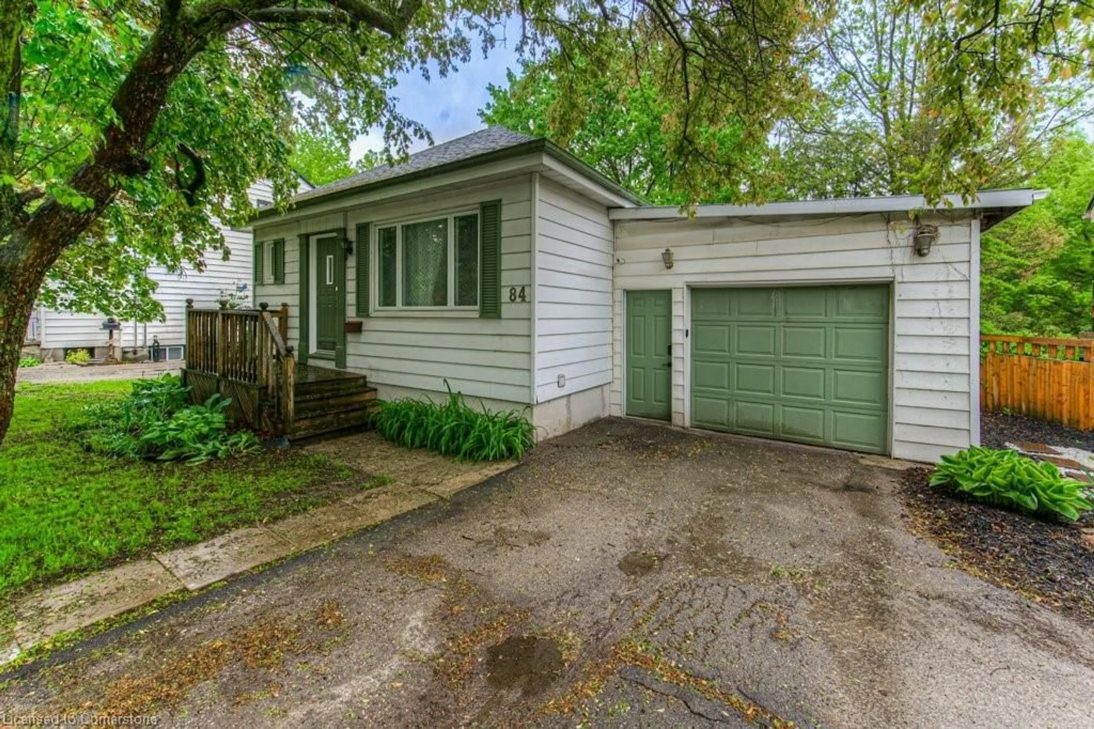 Shed for 84 Cedar St, Woodstock Ontario N4S 3P8