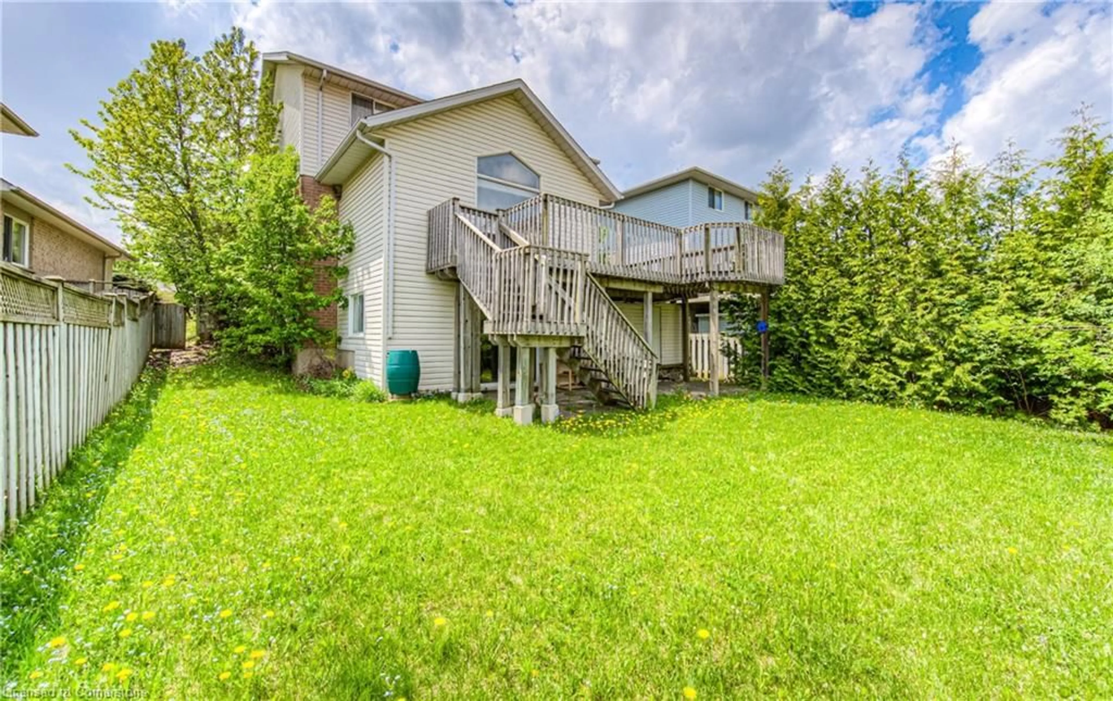 Patio, water/lake/river/ocean view for 619 Westfield Dr, Waterloo Ontario N2T 2P2