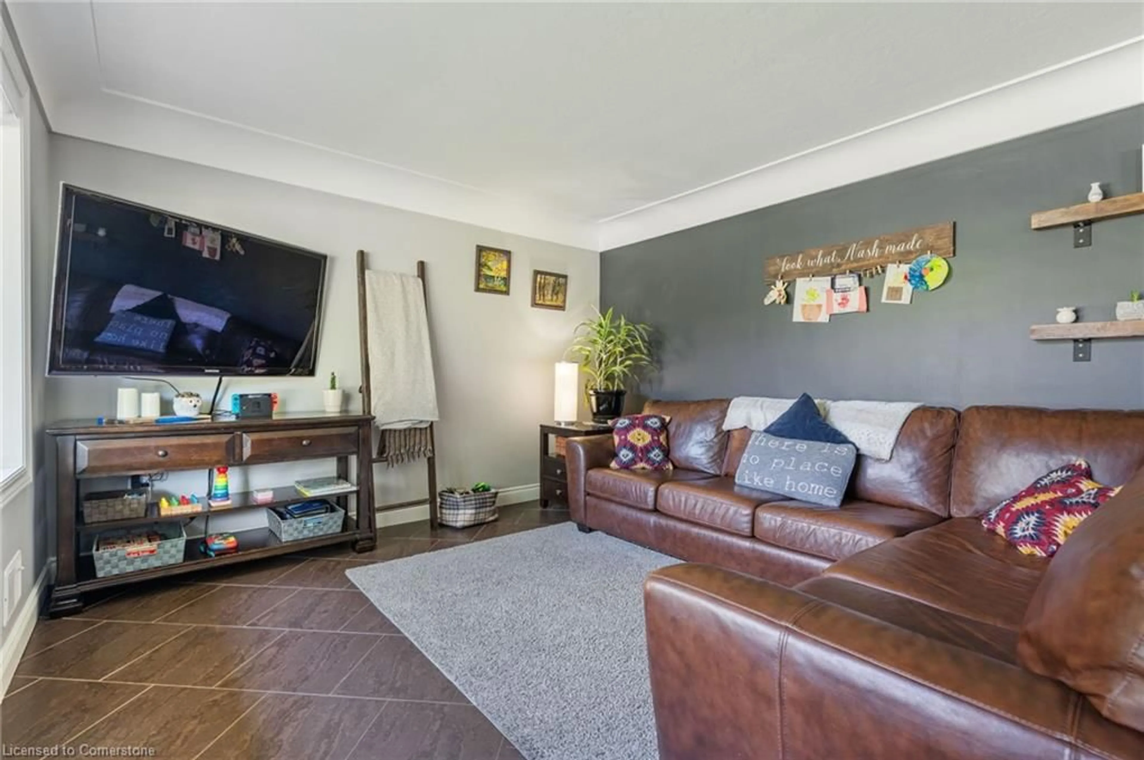 Living room with furniture, unknown for 36 Wilson Ave, Delhi Ontario N4B 1B5