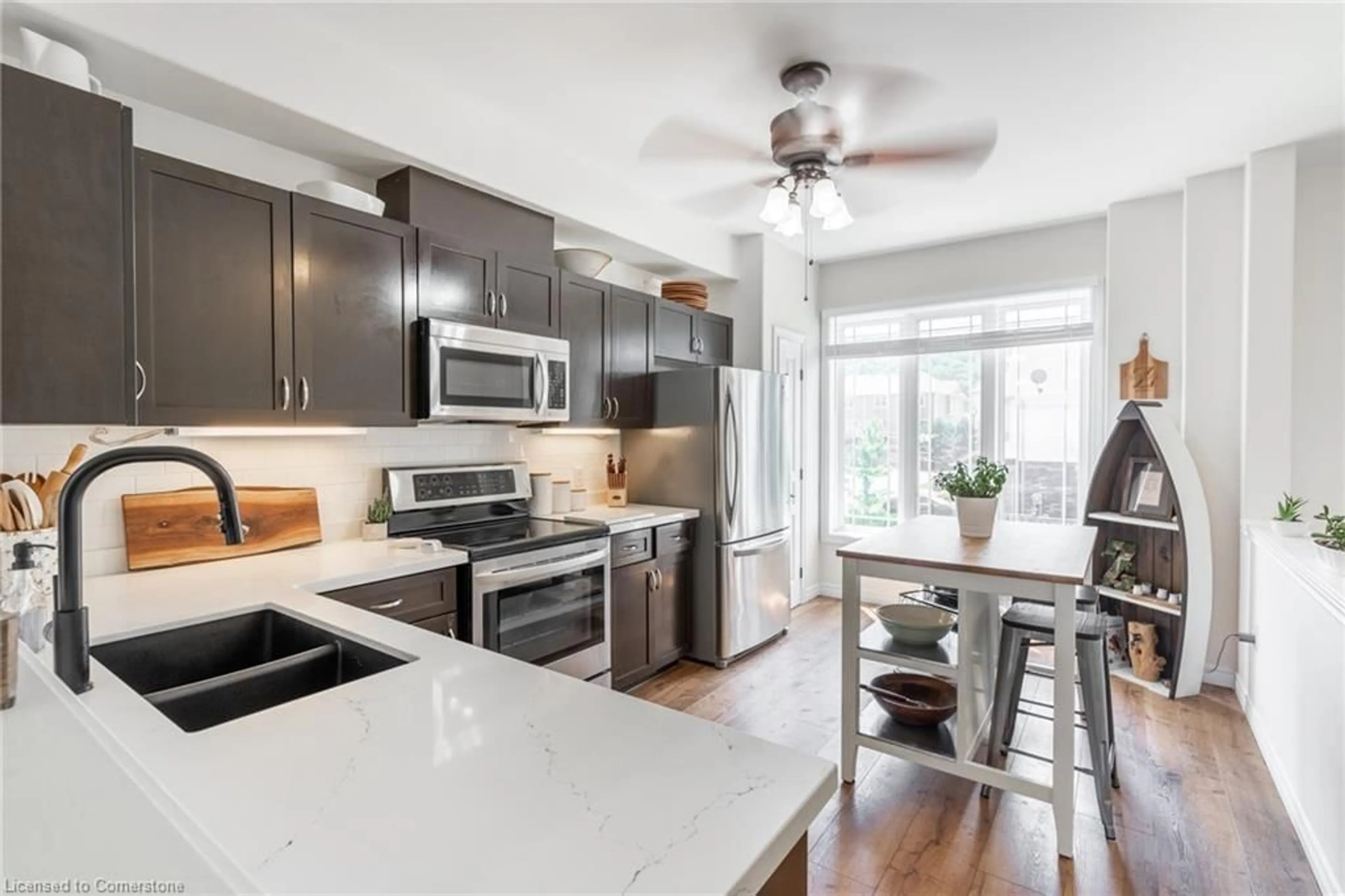 Open concept kitchen, unknown for 8 Hemlock Way #28, Grimsby Ontario L3M 0B5