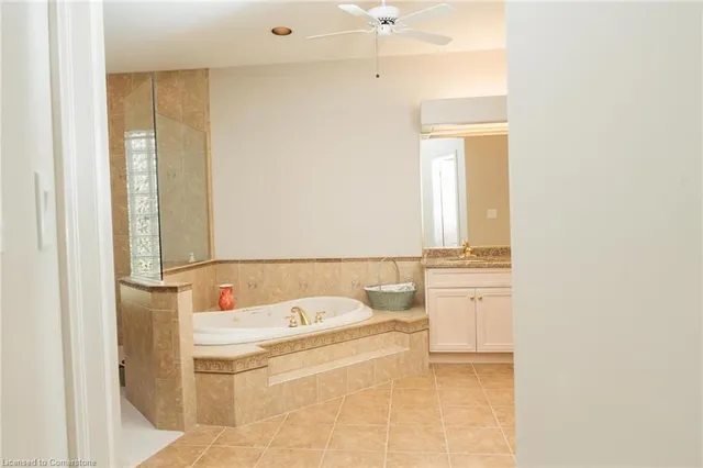 Additional property image - 45 Parkshore Pl