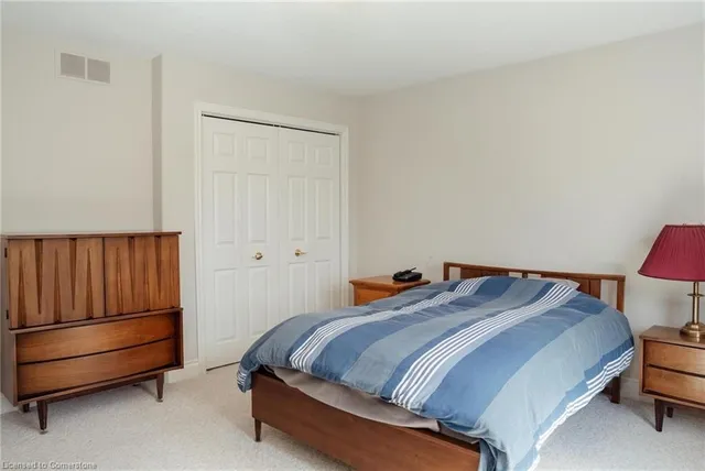 Additional property image - 45 Parkshore Pl