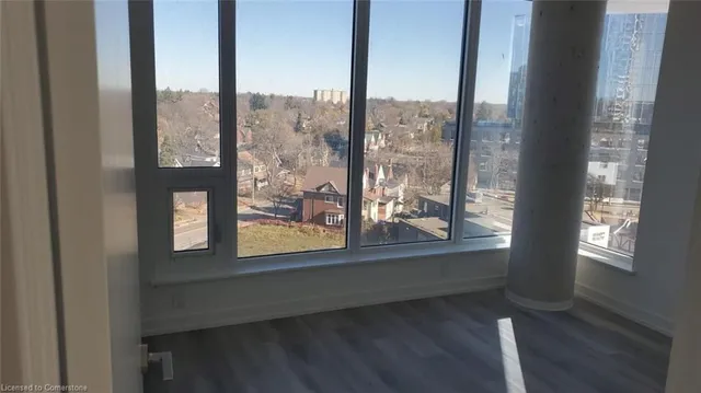Additional property image - 5 King St Unit 612