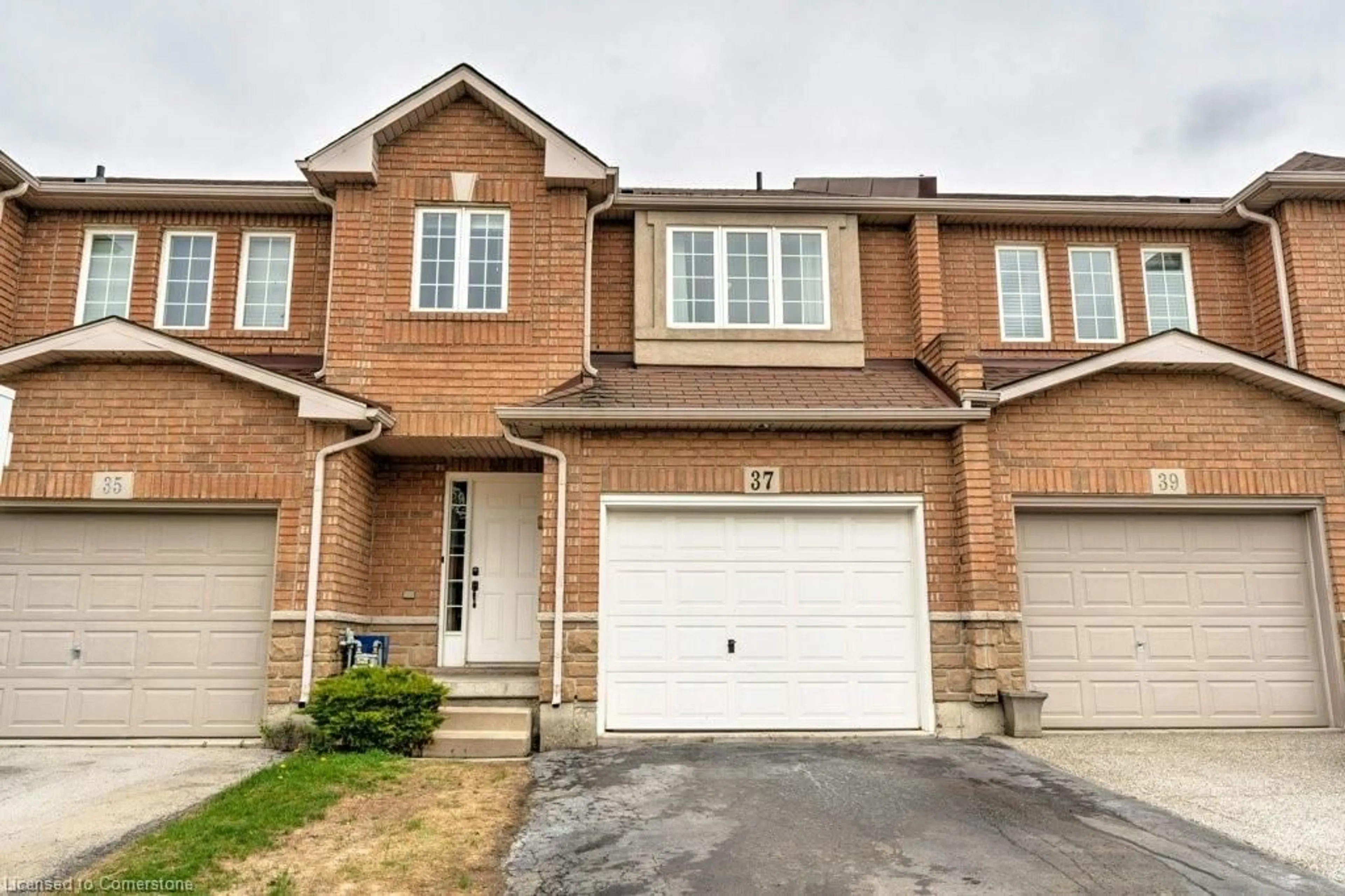 Home with brick exterior material, street for 37 Blue Mountain Dr, Stoney Creek Ontario L0R 1P0
