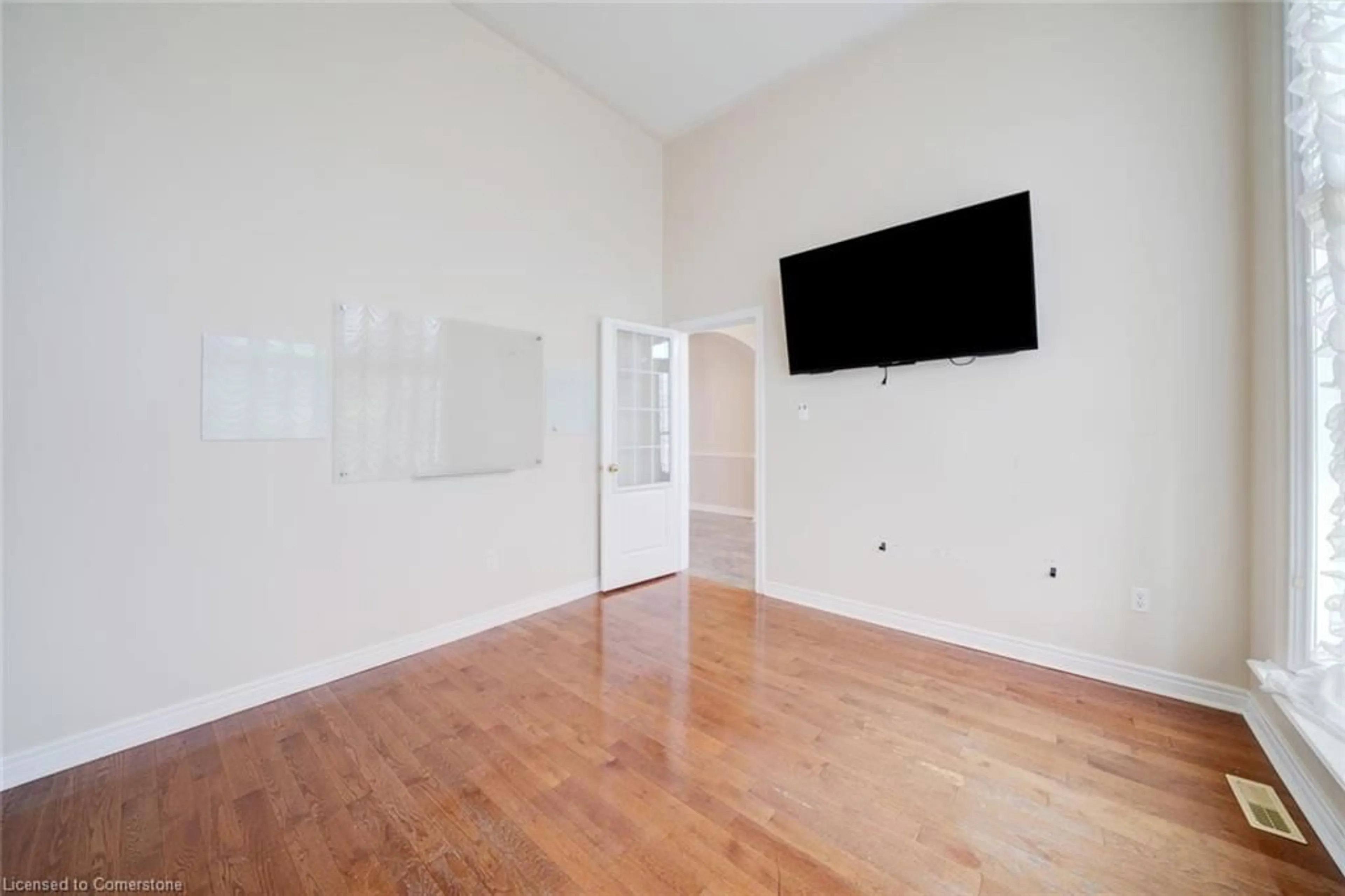 A pic of a room for 23 Grubin Ave, Stouffville Ontario L4A 0C4