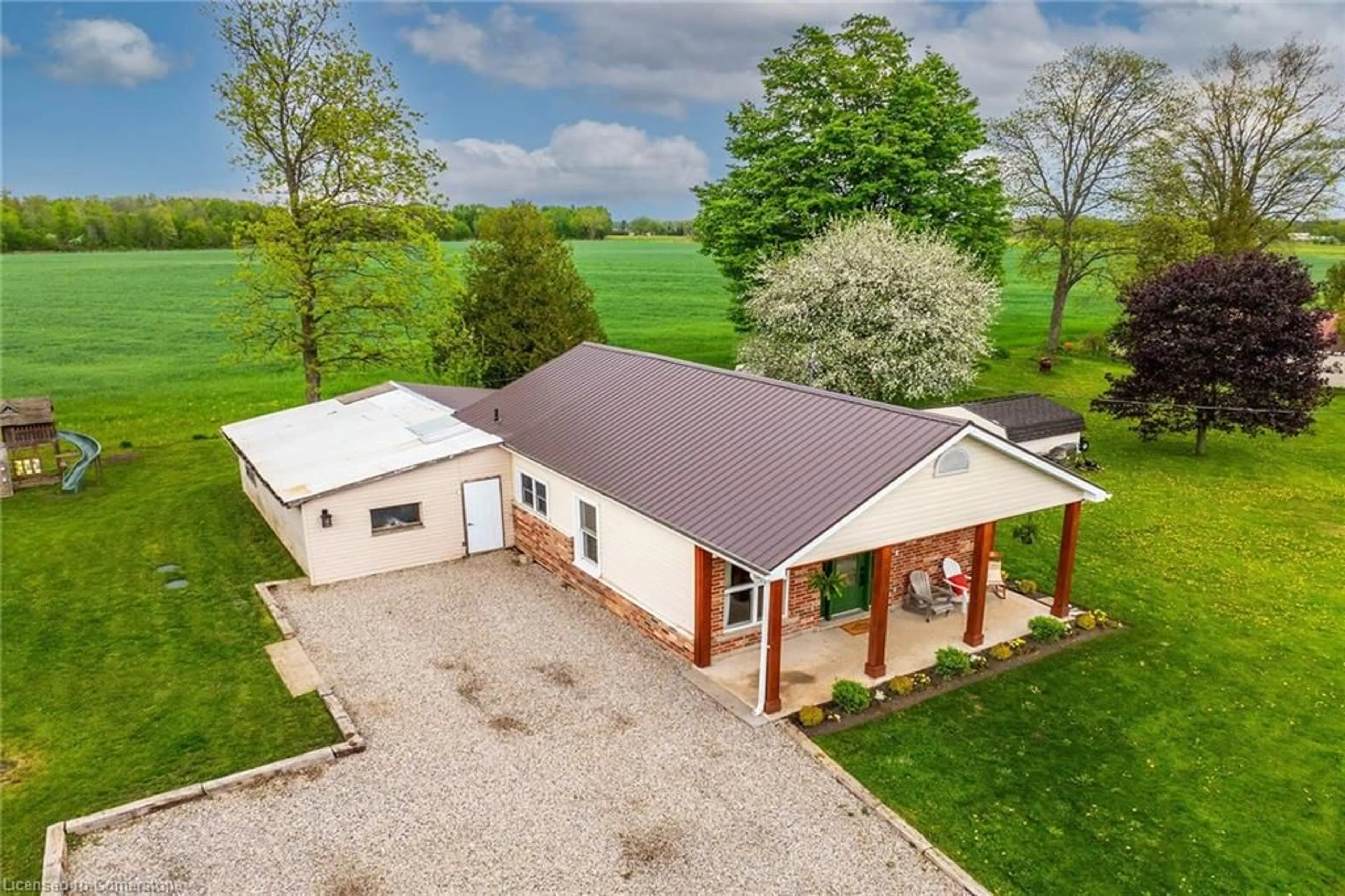 A pic from outside/outdoor area/front of a property/back of a property/a pic from drone, building for 208 Highway 53, Brantford Ontario N0E 1A0