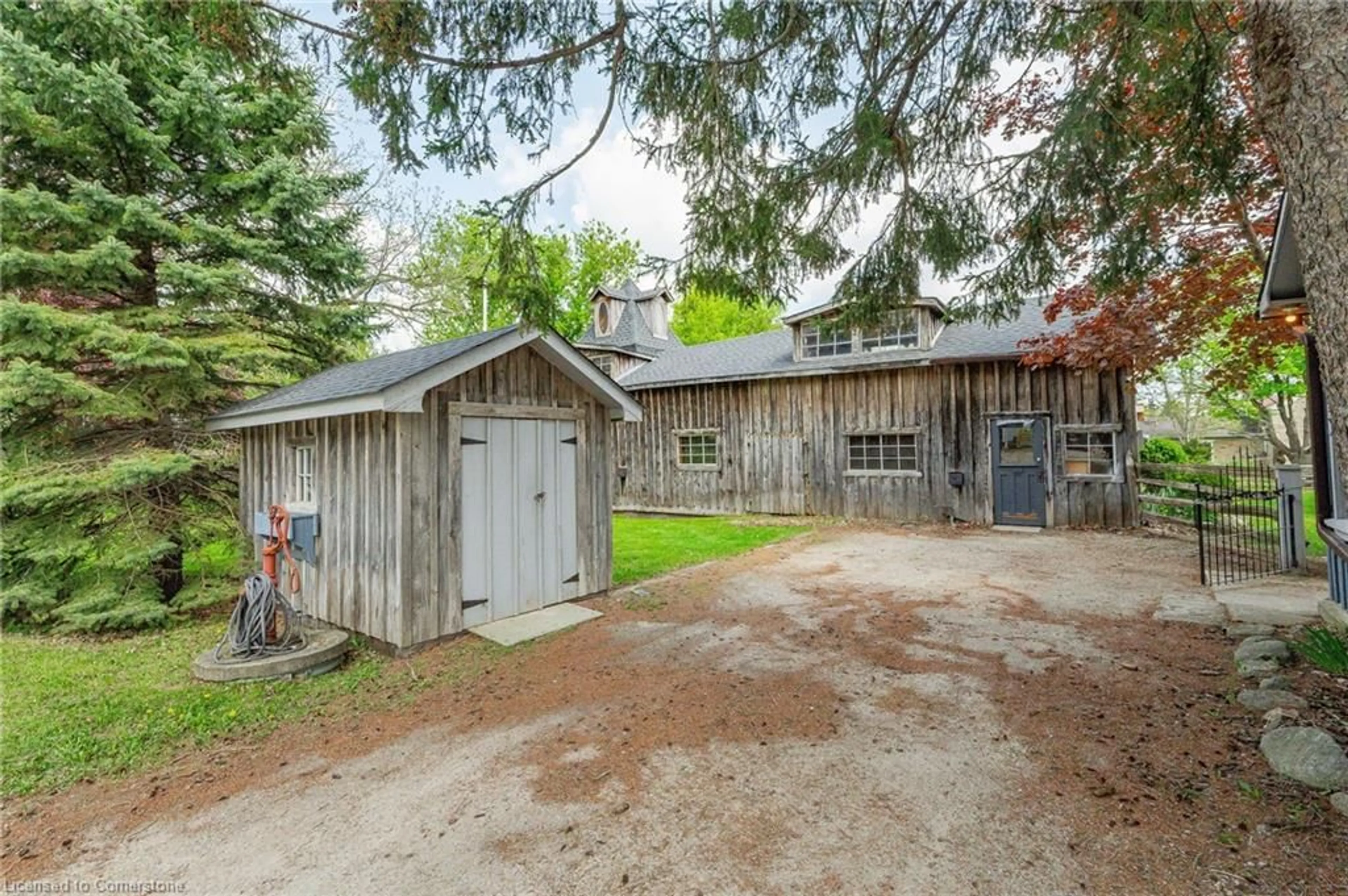 Unknown for 52 Brock Rd S, Guelph Ontario N0B 2J0
