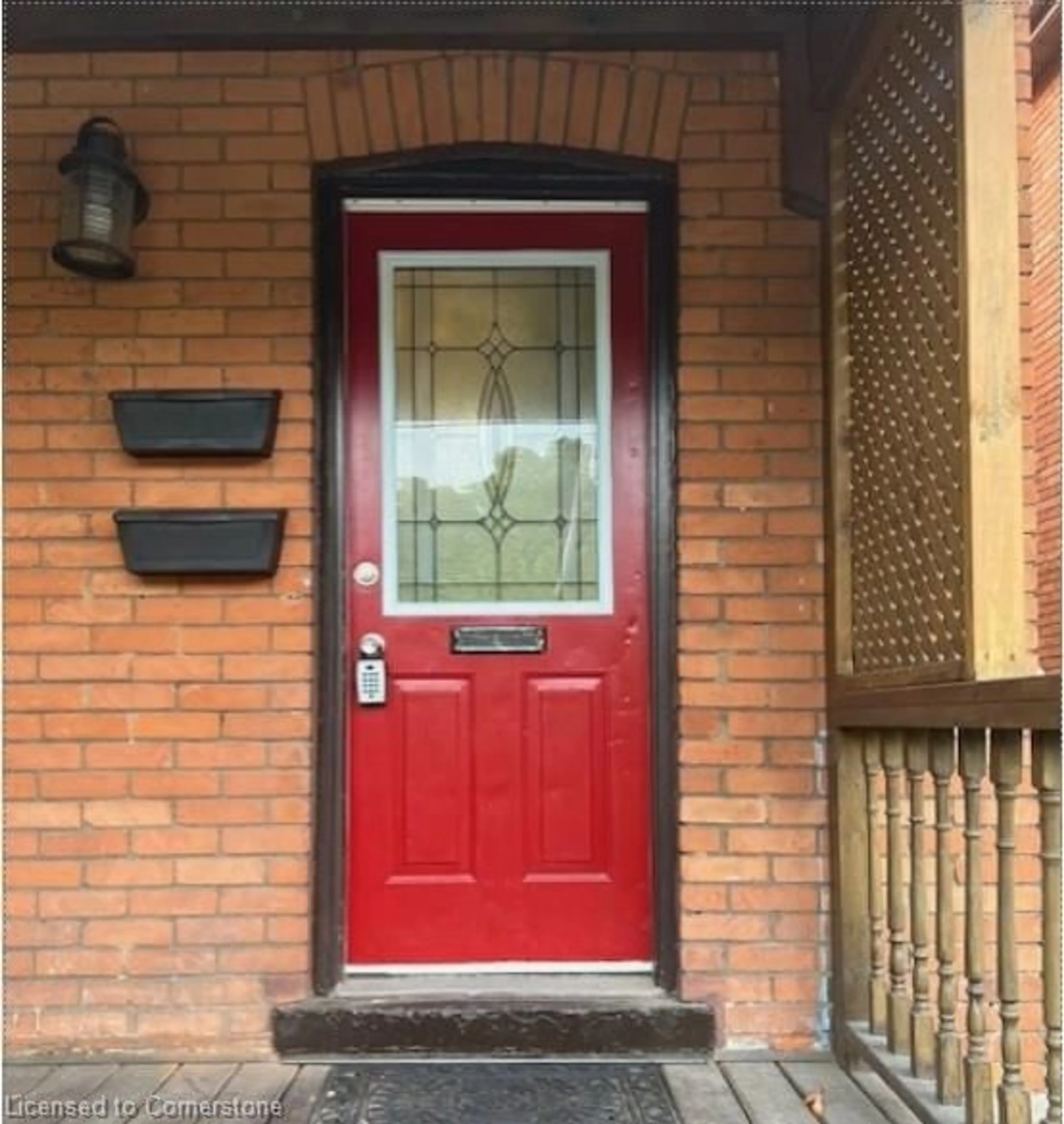 Indoor entryway for 37 Dundas St, Dundas Ontario L9H 1A1