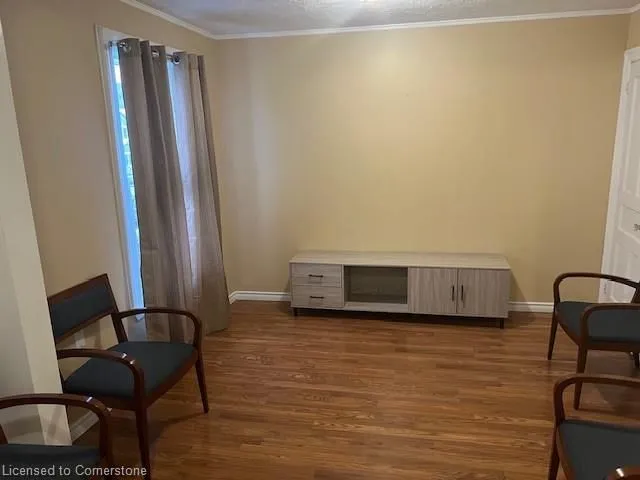 Additional property image - 37 Dundas St