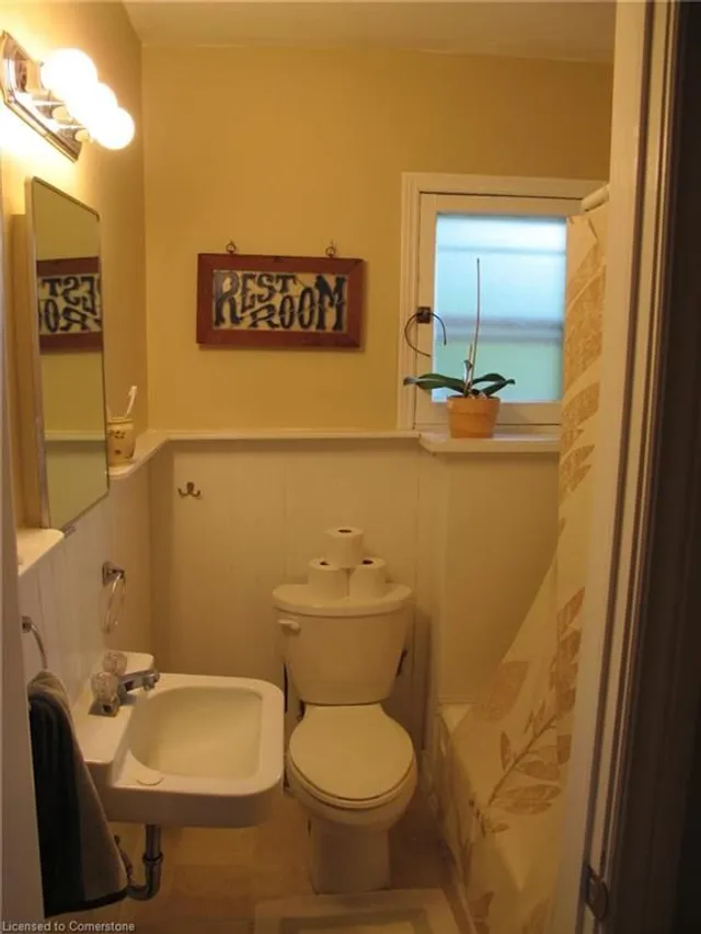 Additional property image - 37 Dundas St
