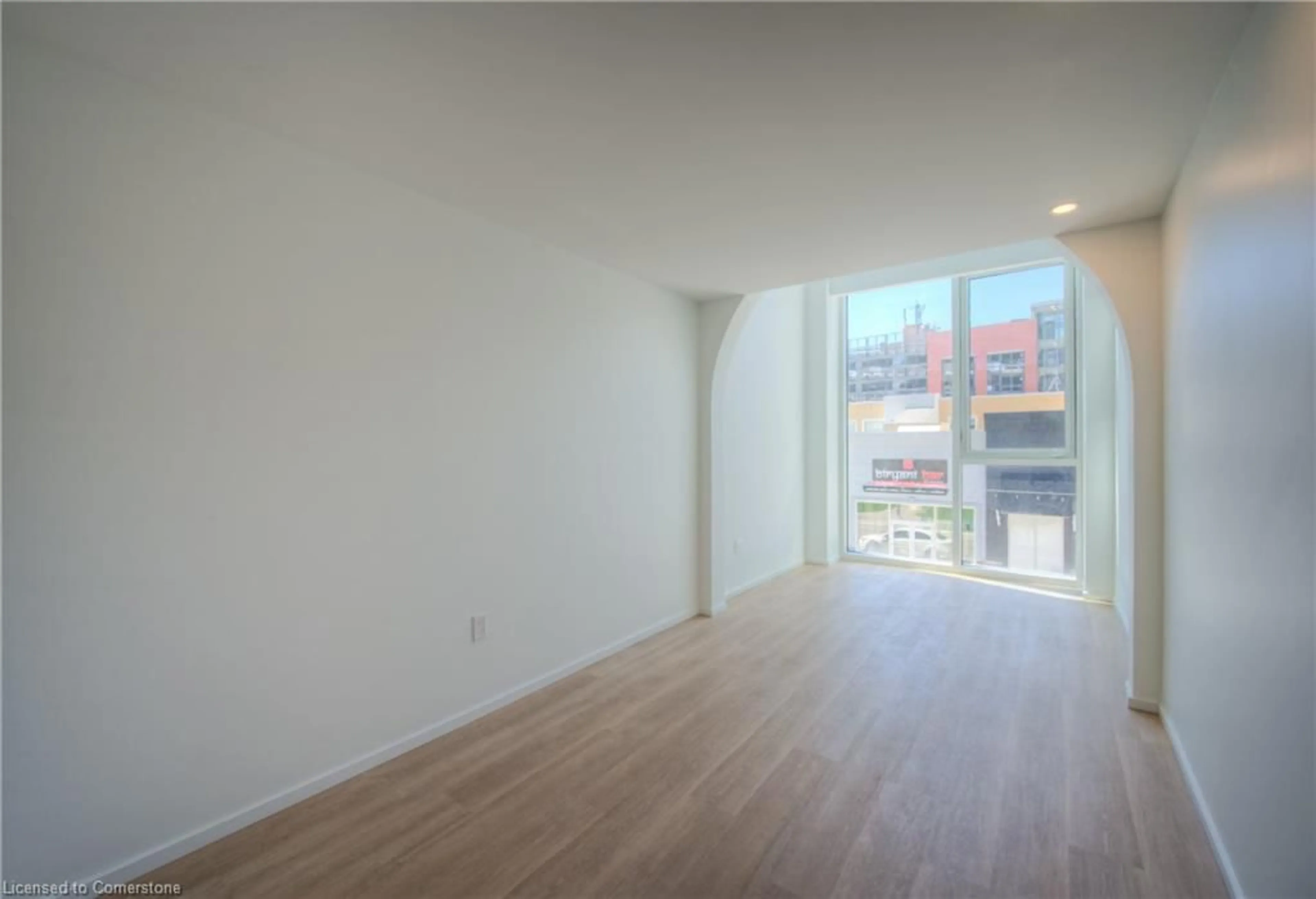 A pic of a room for 26 King St, Kitchener Ontario N2G 2K6