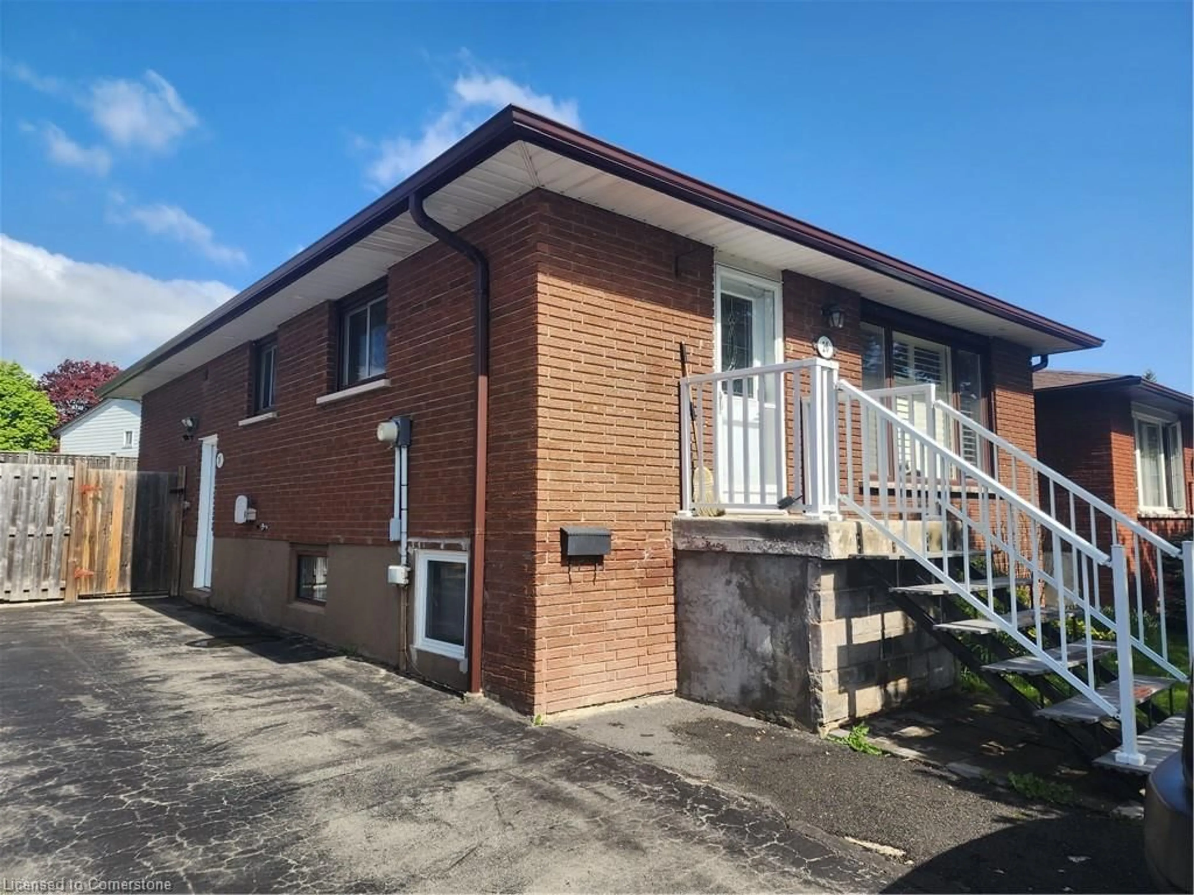 Home with brick exterior material, building for 20 Leduc St, Hamilton Ontario L8T 4S4
