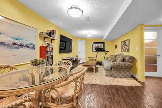 Additional property image - 136 Oakhampton Trail