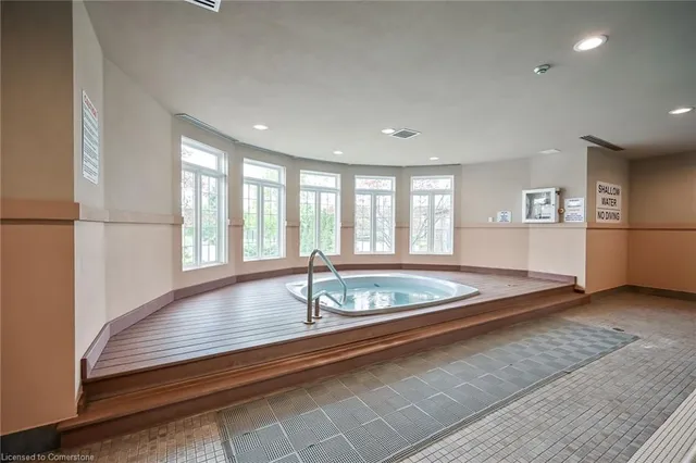 Additional property image - 136 Oakhampton Trail