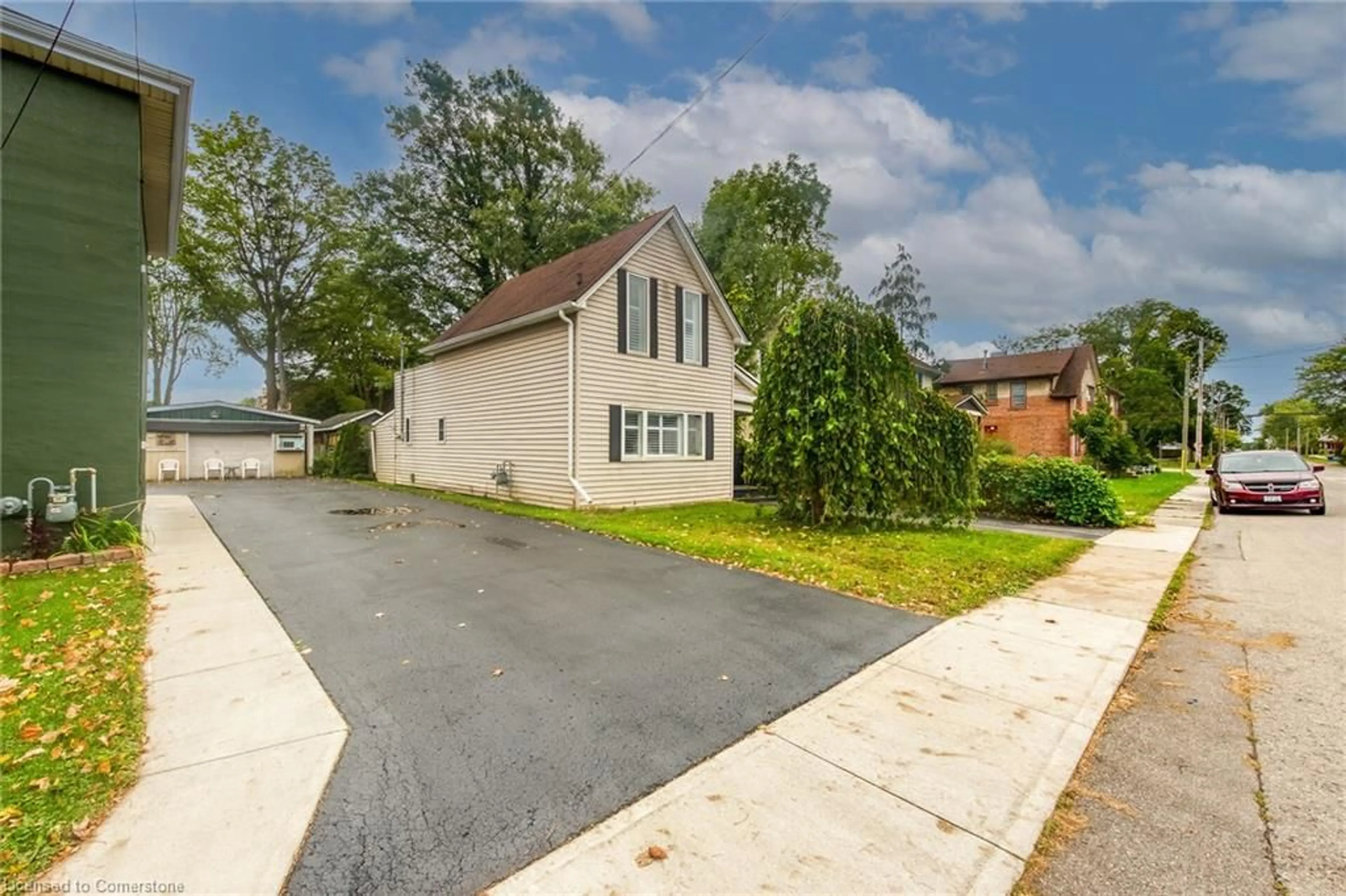 Unknown for 409 Church St, Dunnville Ontario N1A 2N7