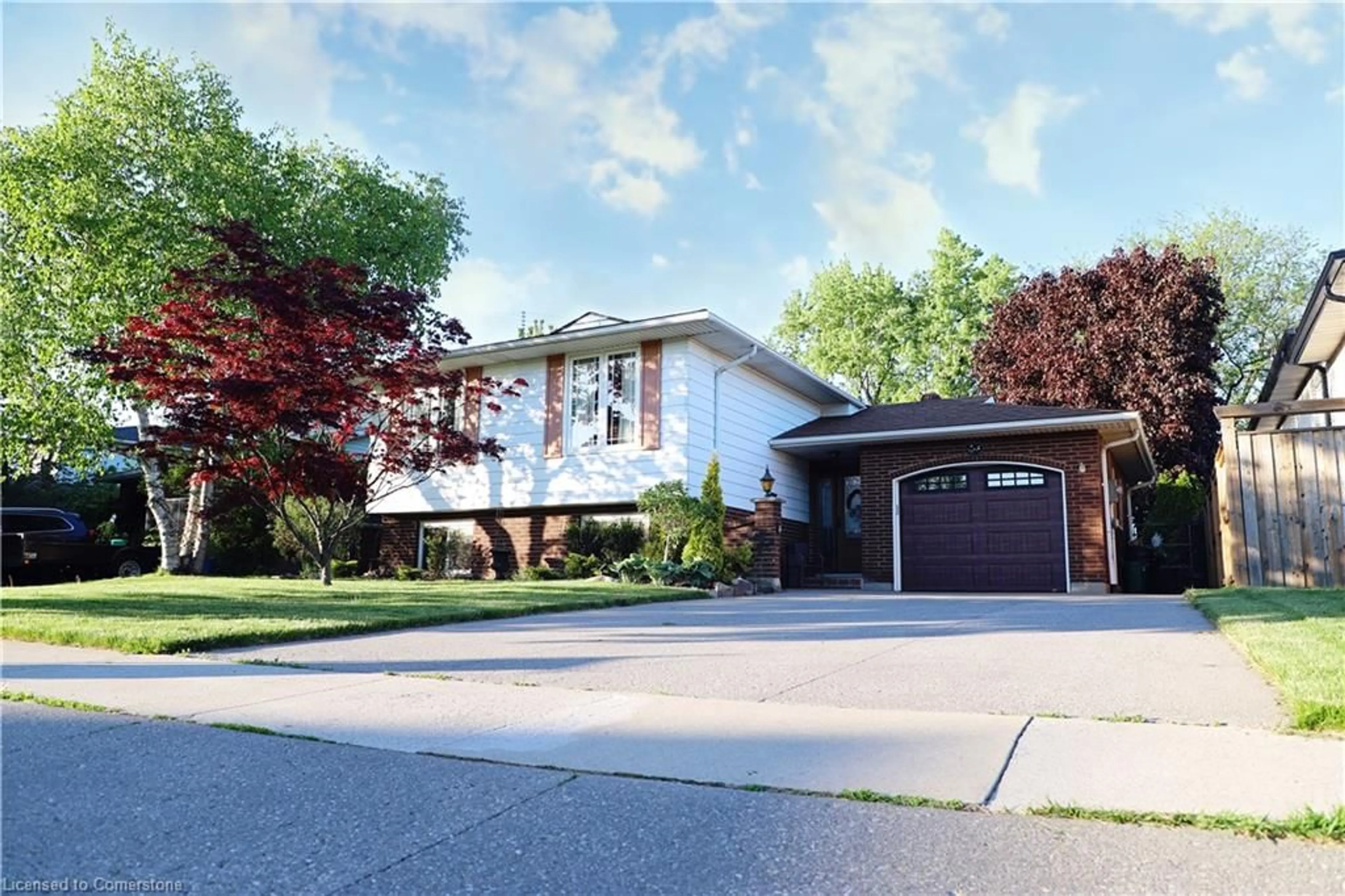 Home with brick exterior material, street for 35 Mcdonagh Cres, Thorold Ontario L2V 4G3