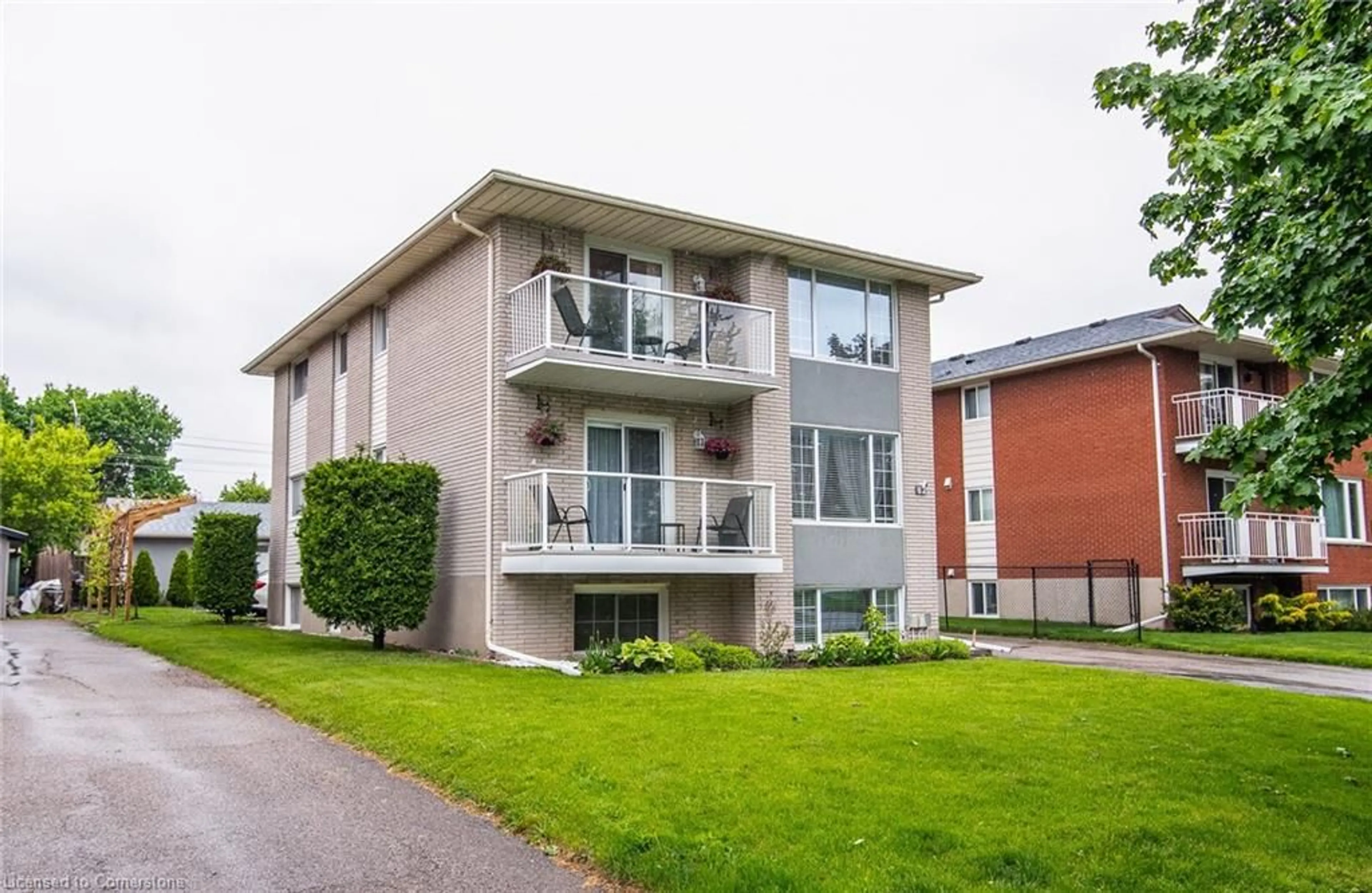Unknown for 82 Carnaby Cres, Kitchener Ontario N2A 1M7