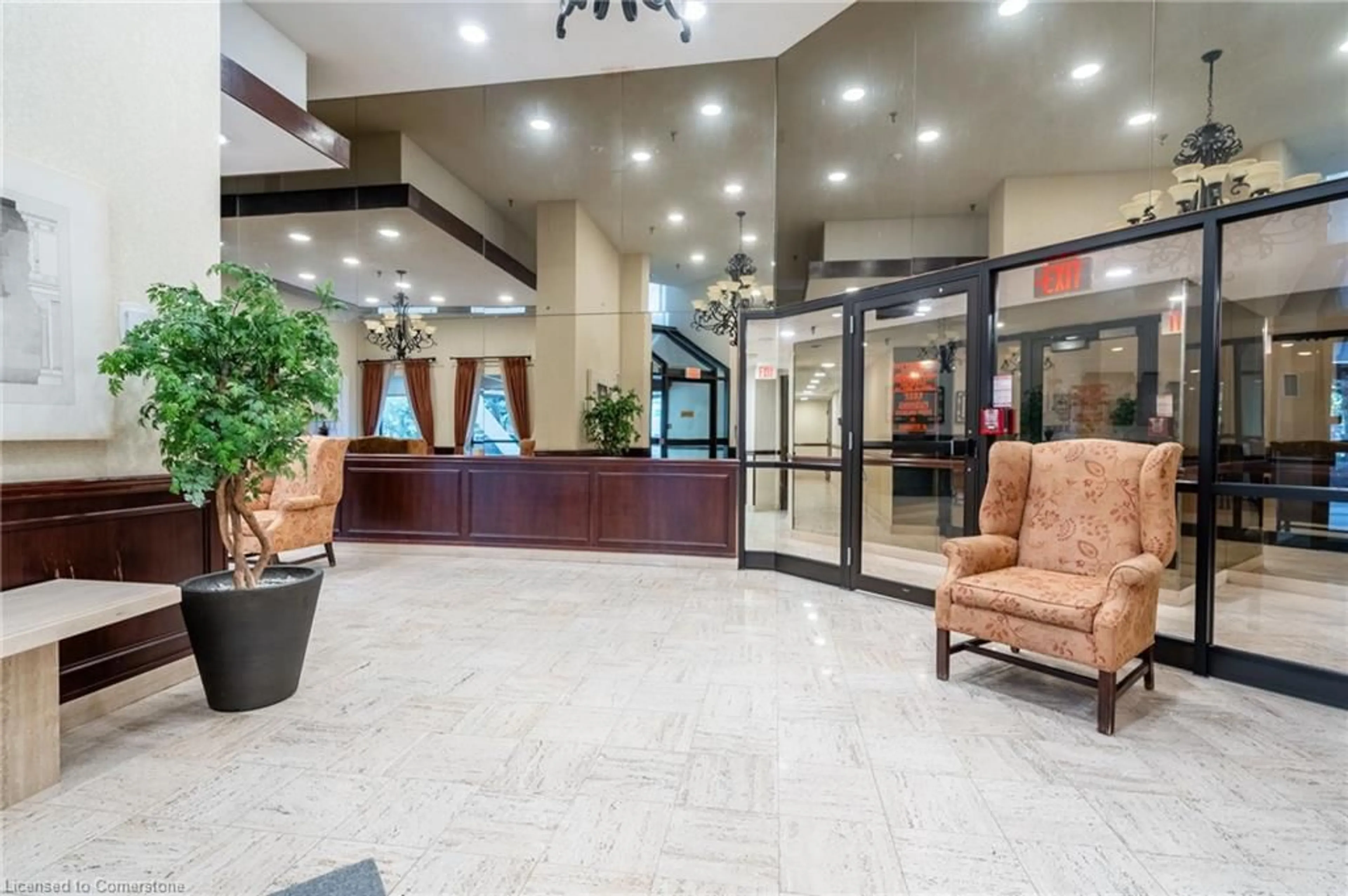 Lobby for 3650 Kaneff Cres #2302, Mississauga Ontario L5A 4A1
