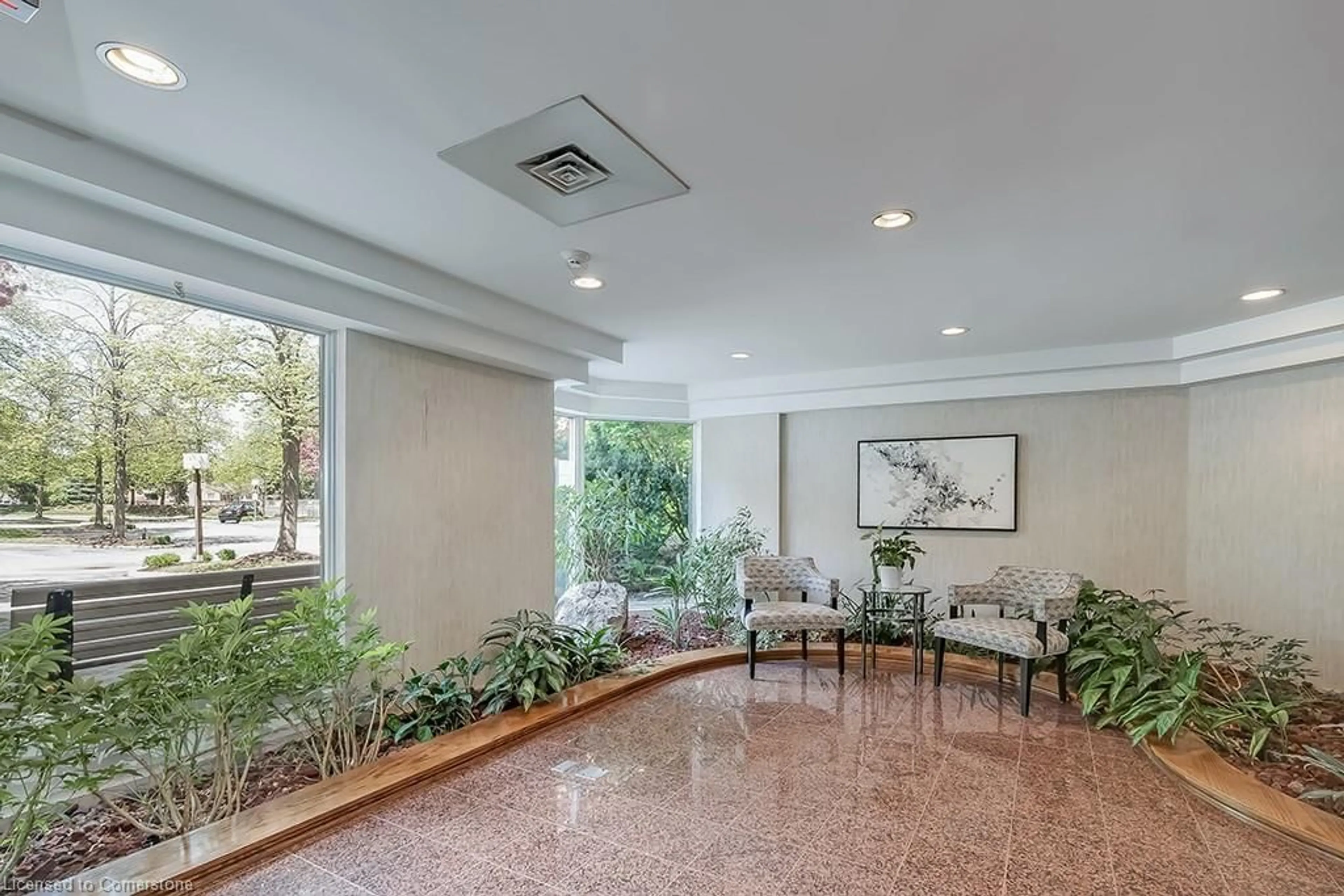 Lobby for 1903 Pilgrims Way #705, Oakville Ontario L6M 2X1