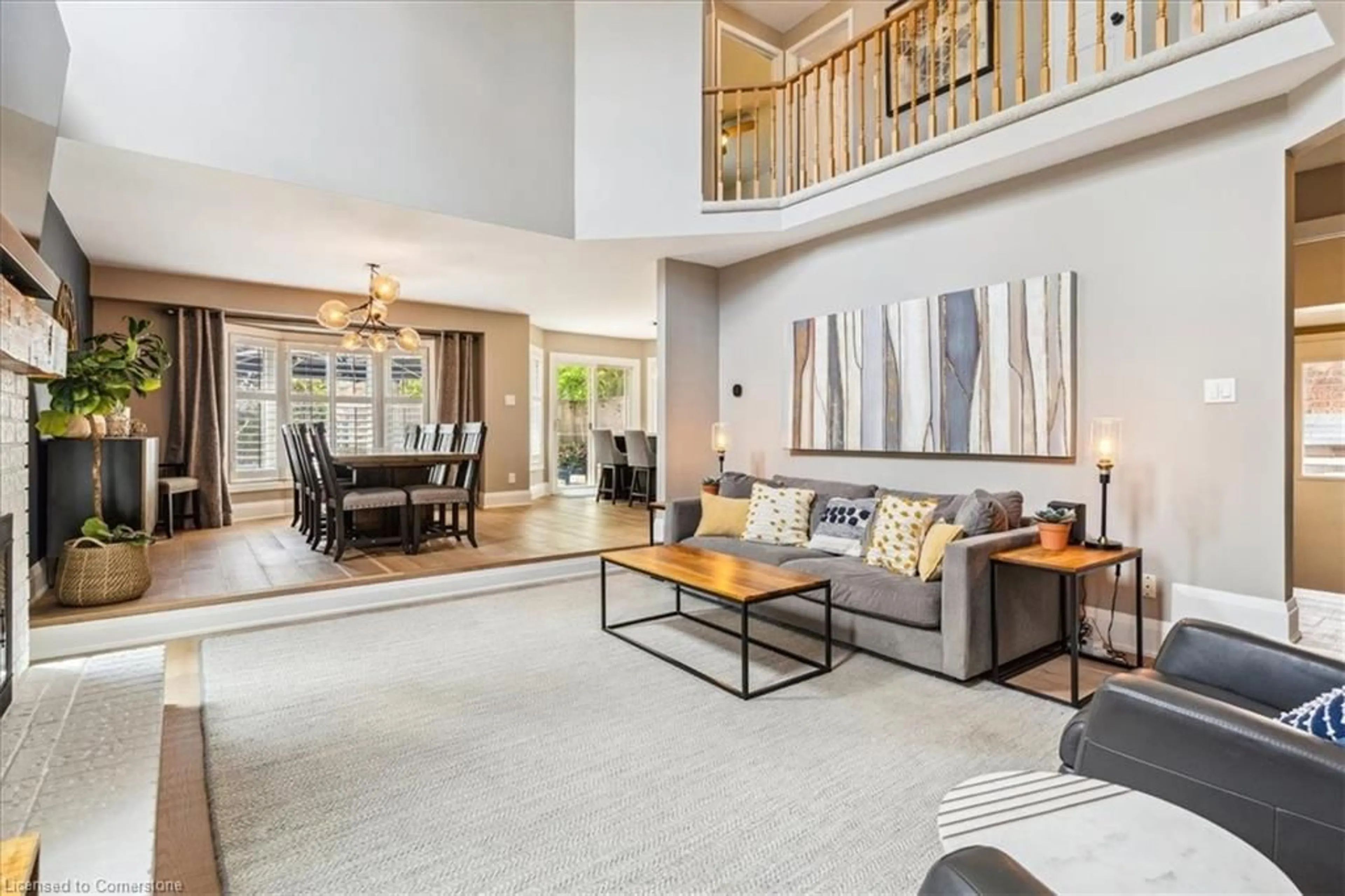 Living room with furniture, unknown for 23 Duncan Ave, Waterdown Ontario L0R 2H5