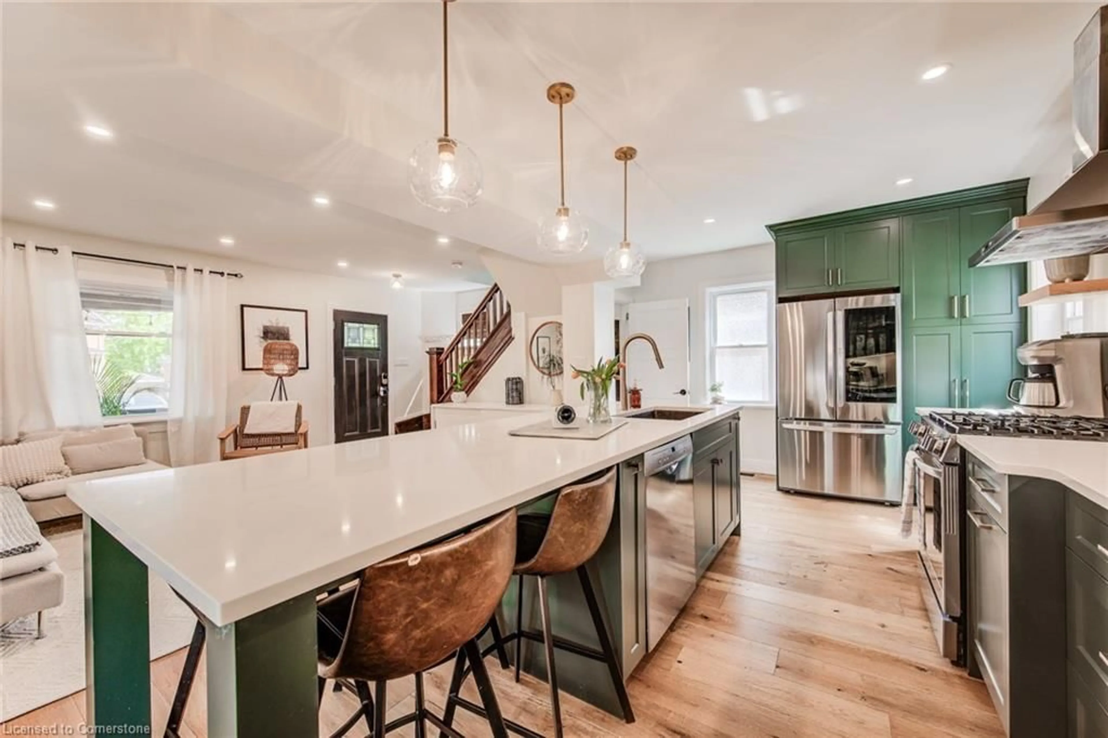 Open concept kitchen, unknown for 377 Wellington St, Kitchener Ontario N2H 5L1