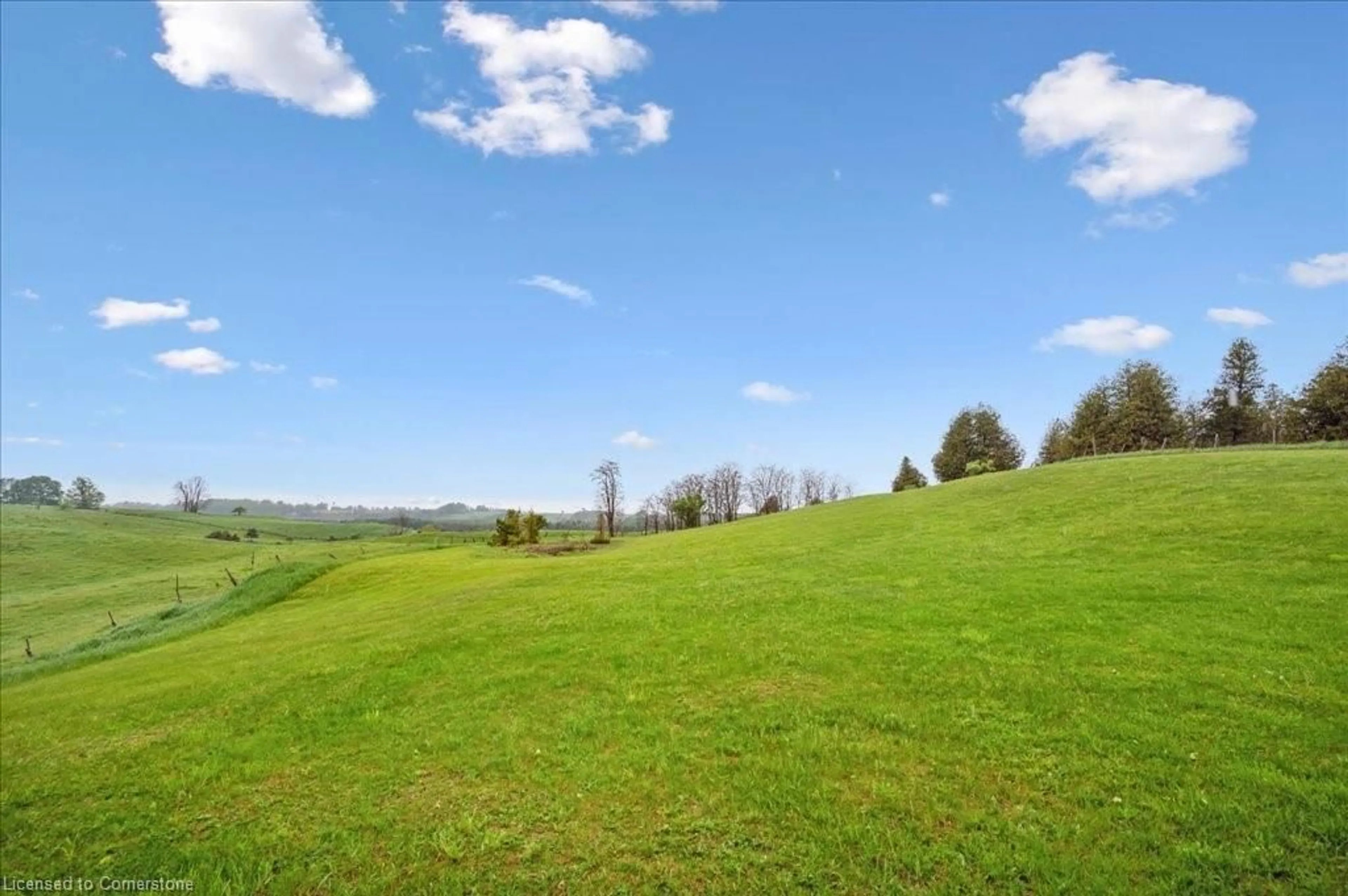 A pic from outside/outdoor area/front of a property/back of a property/a pic from drone, mountain view for 313316 Highway 6, Durham Ontario N0G 1R0