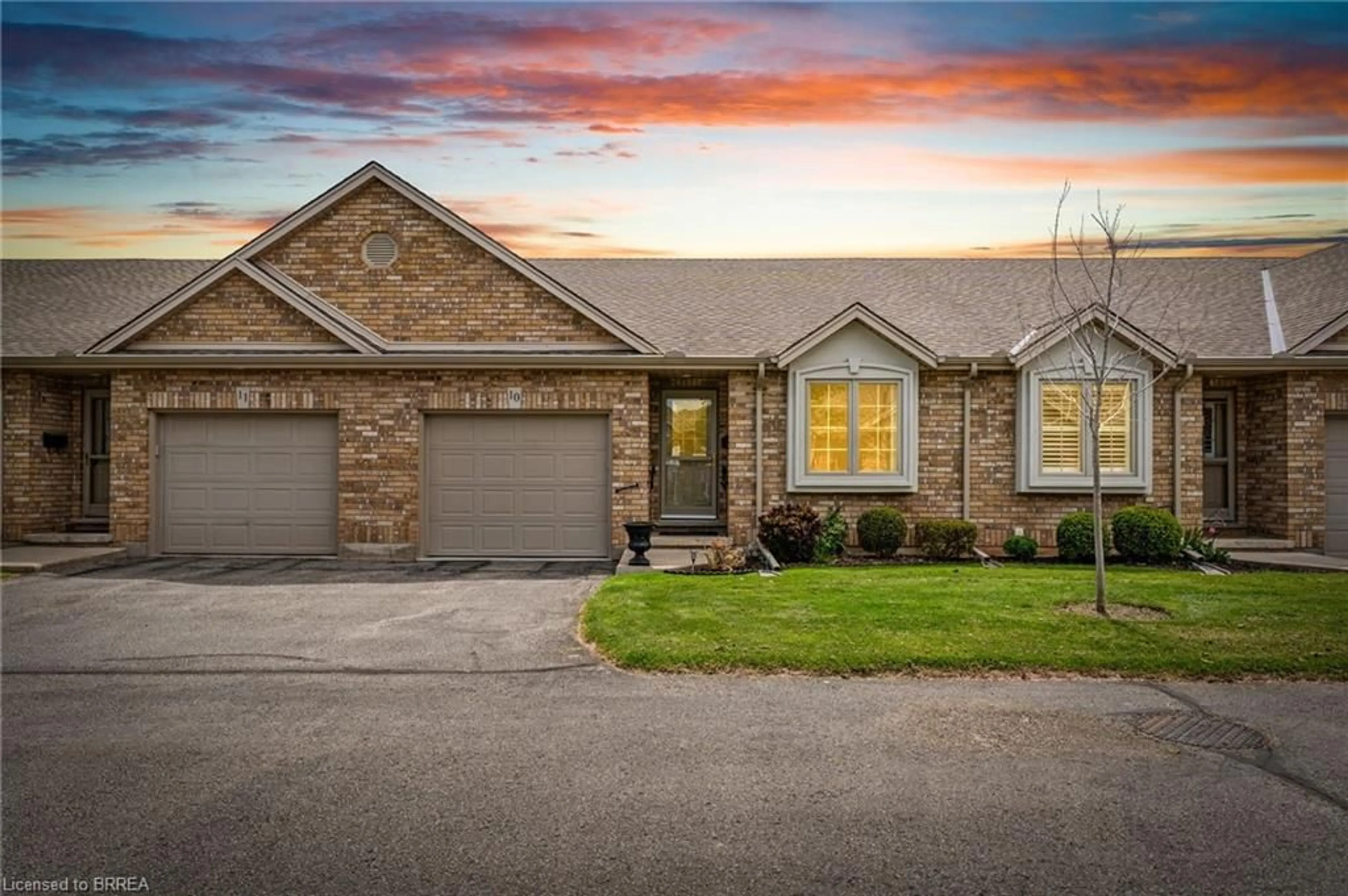 Home with brick exterior material, street for 25 Cobden Crt #10, Brantford Ontario N3R 8B5