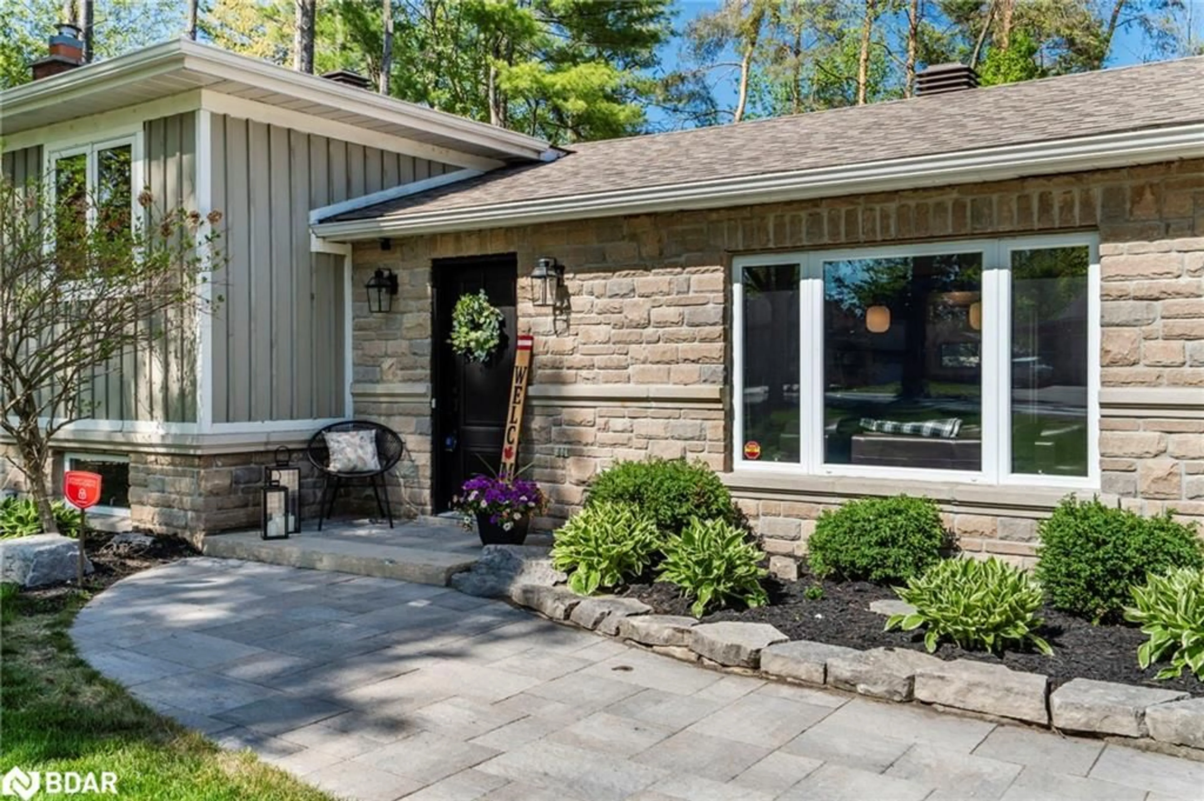 Unknown for 1185 St Vincent St, Midhurst Ontario L9X 0R2