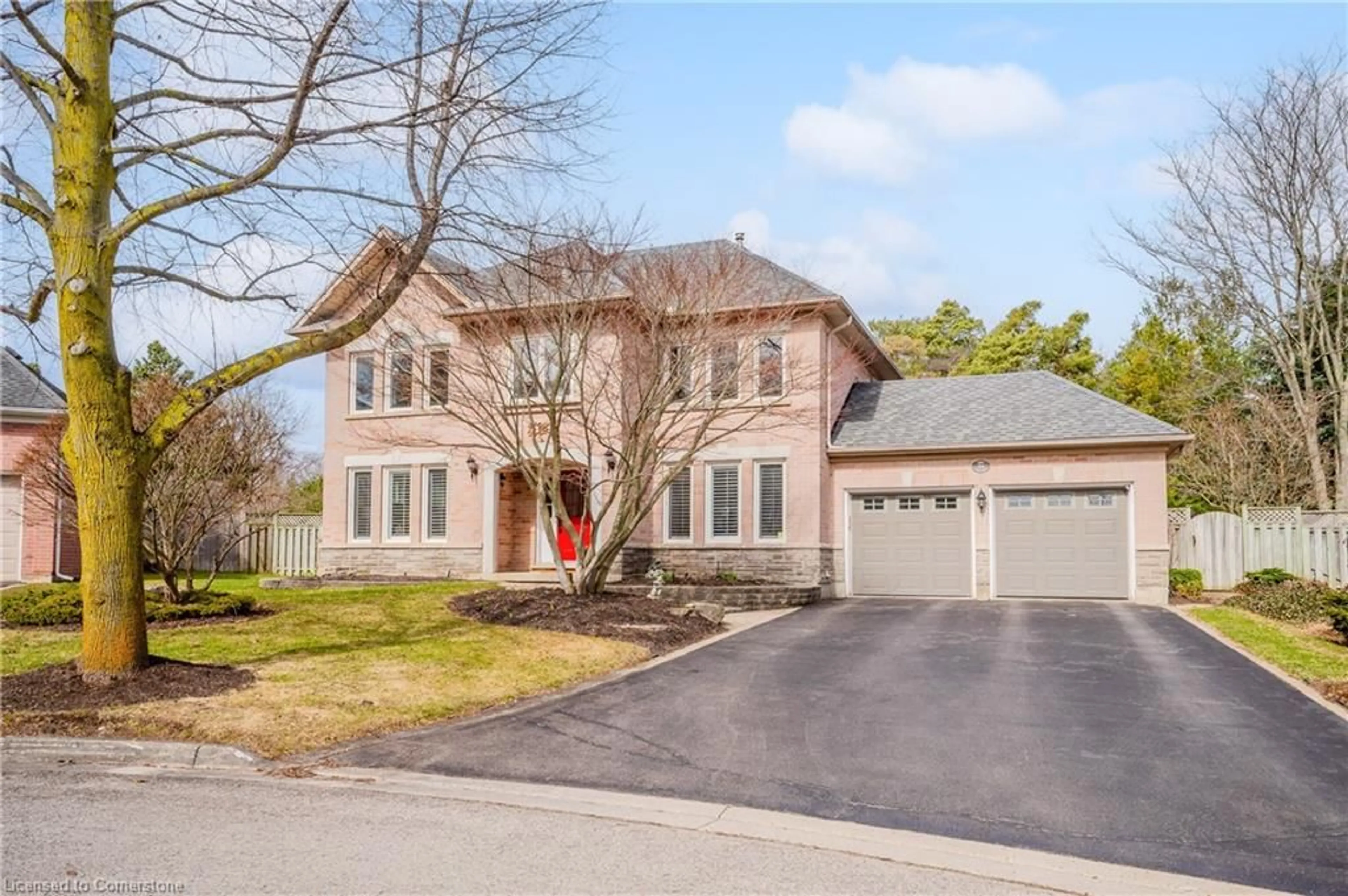Home with brick exterior material, street for 24 Quail Hollow, Kitchener Ontario N2P 2A8