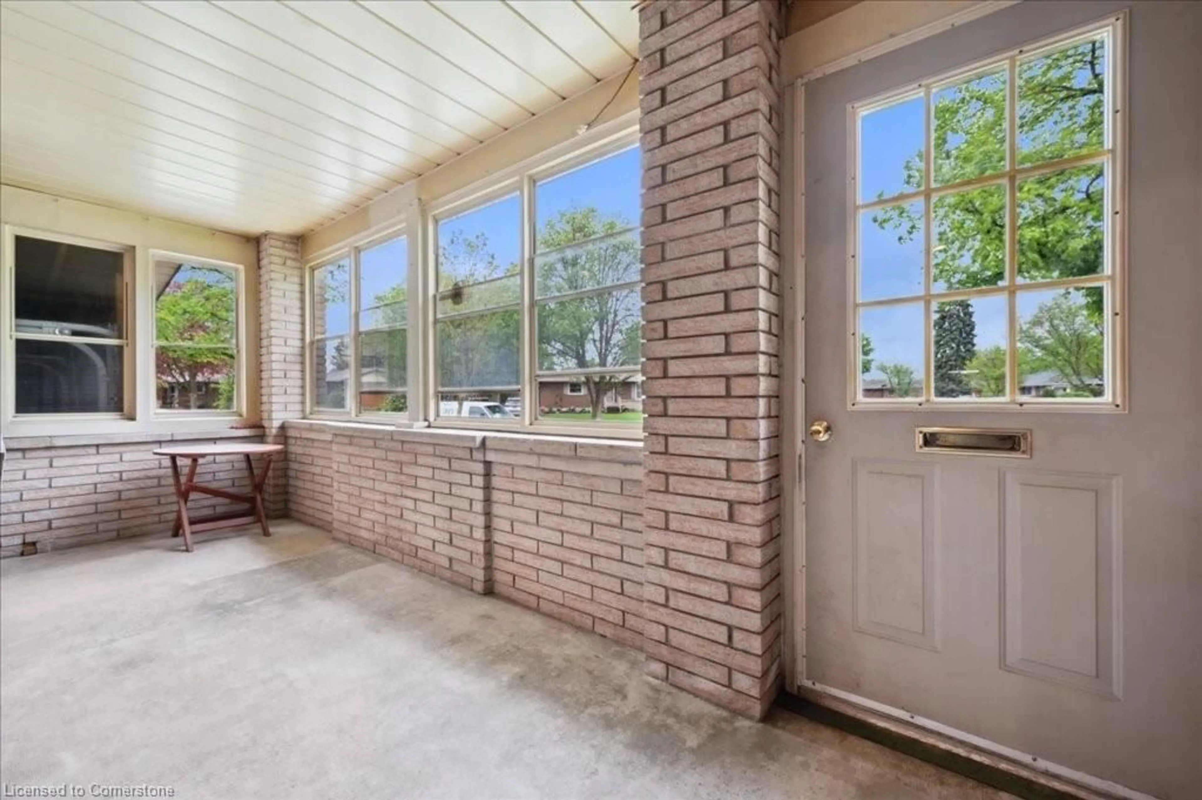 Indoor entryway for 67 Hillmount St, Kitchener Ontario N2C 2C5