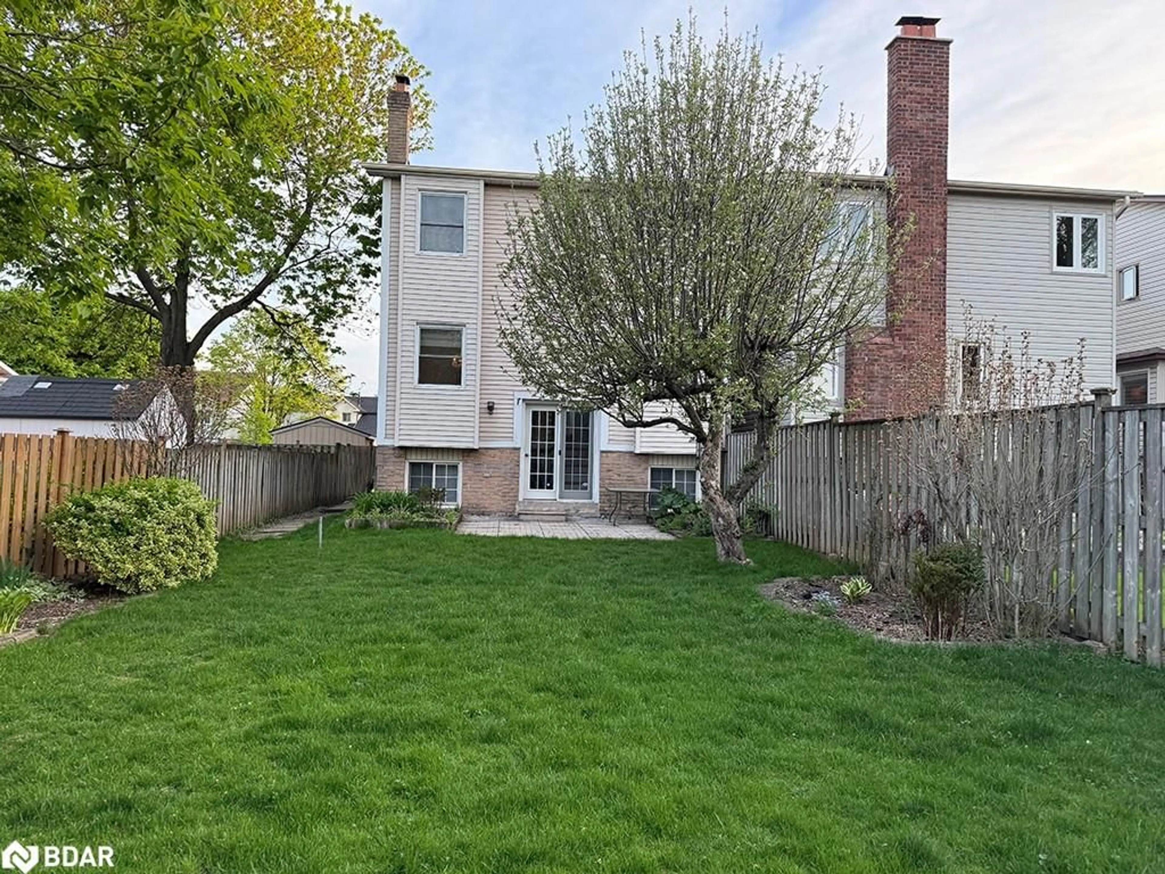 Patio, street for 4177 Sunflower Dr, Mississauga Ontario L5L 2L4
