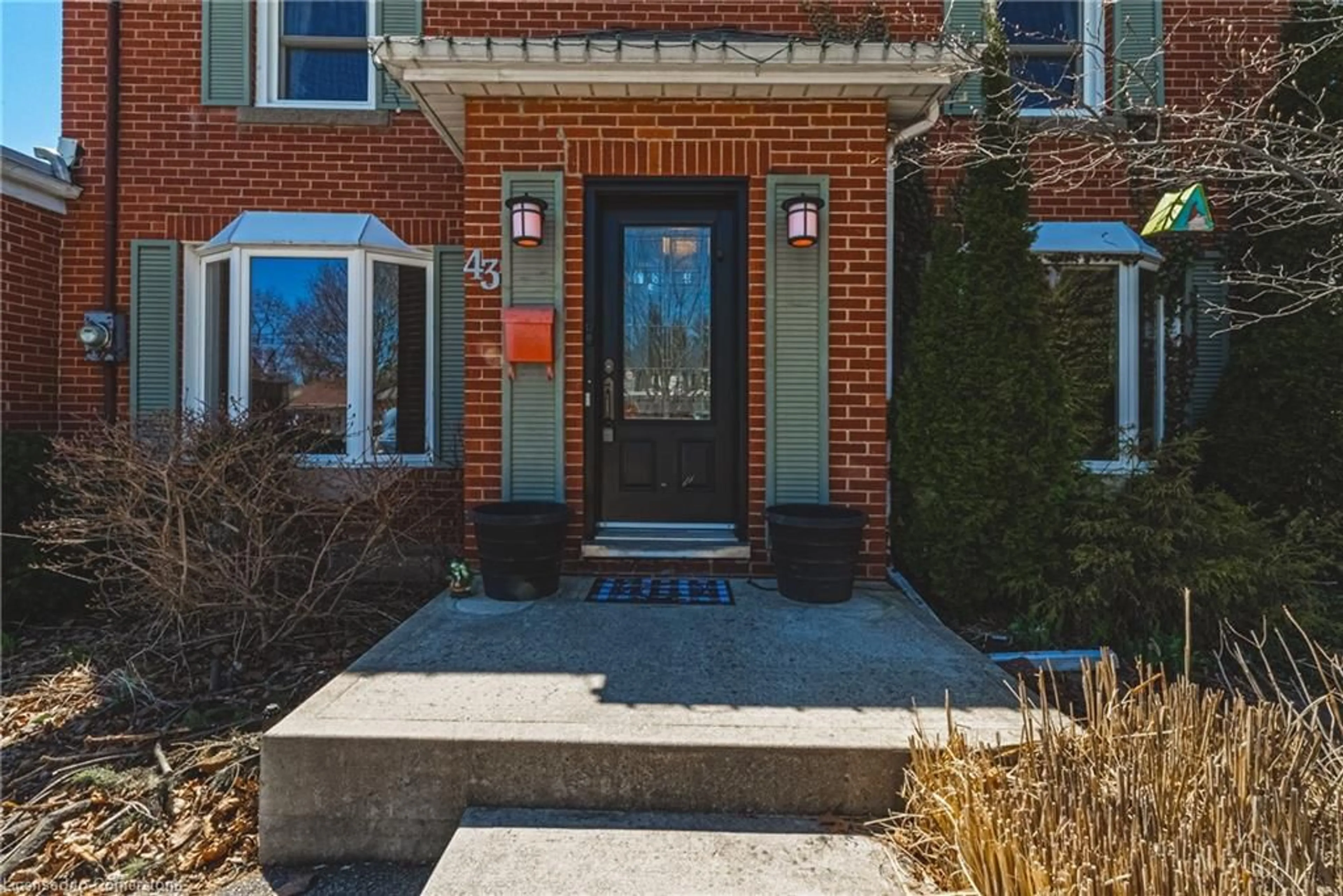 Home with brick exterior material, street for 43 Franklin St, Brantford Ontario N3R 1T2