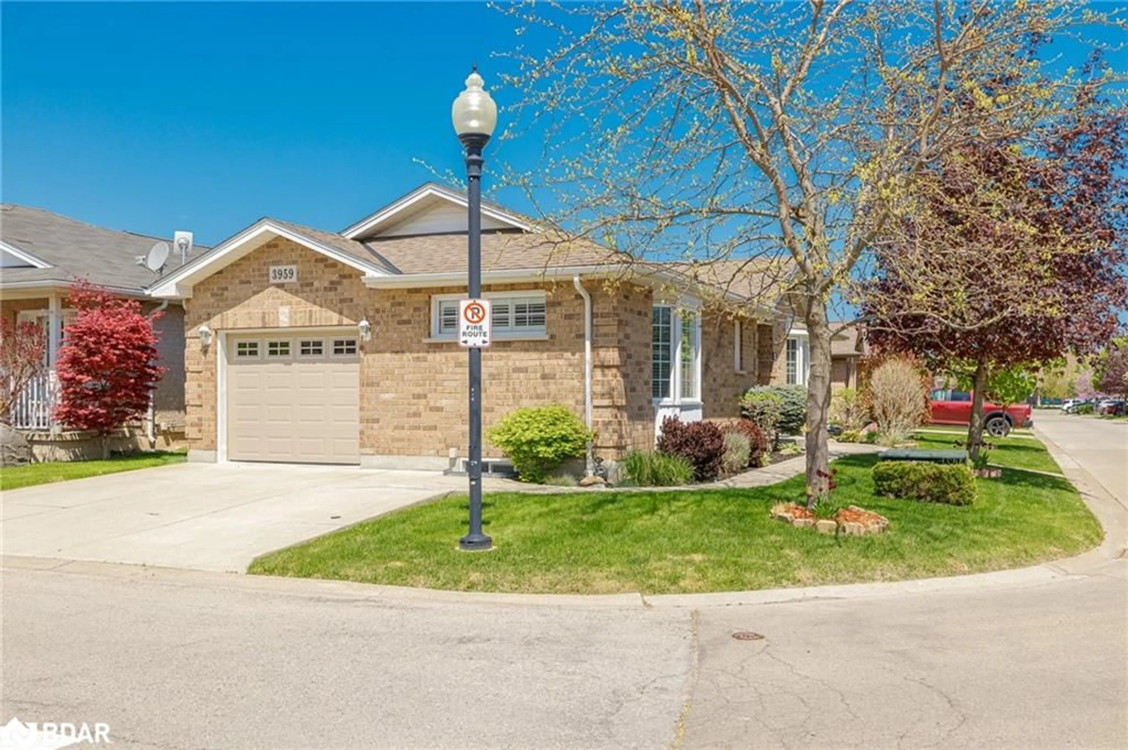Home with brick exterior material, street for 3959 Durban Lane, Vineland Ontario L0R 2C0