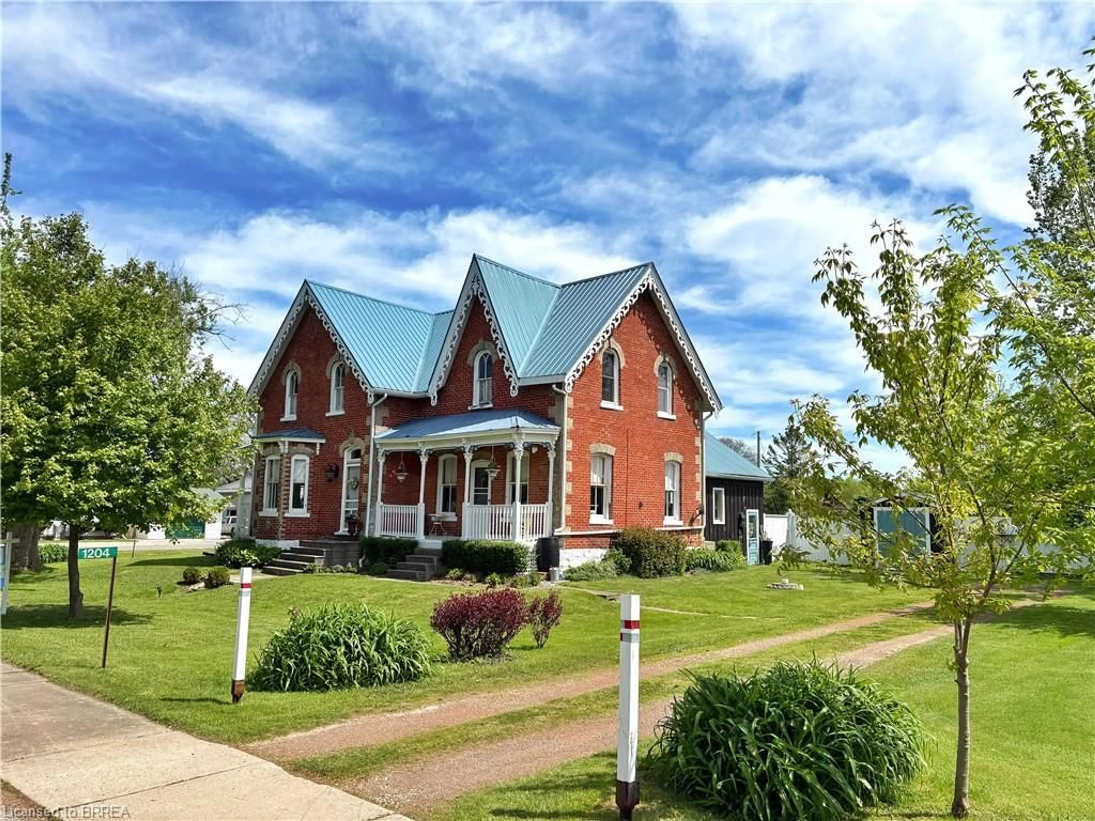 Home with brick exterior material, street for 1204 Kohler Rd, Cayuga Ontario N0A 1E0