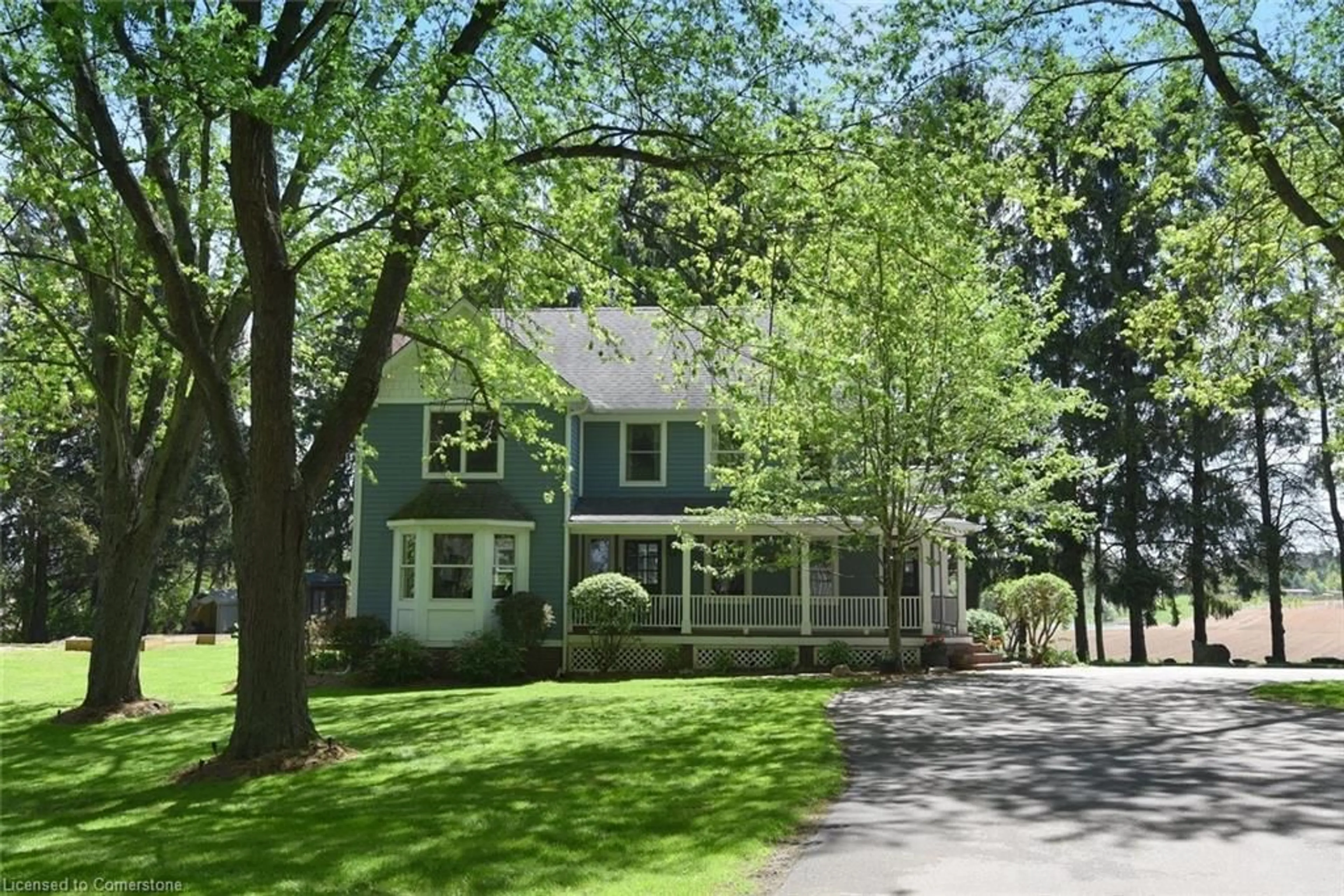 Home with vinyl exterior material, street for 39 Barnabas St, Lynden Ontario L0R 1T0